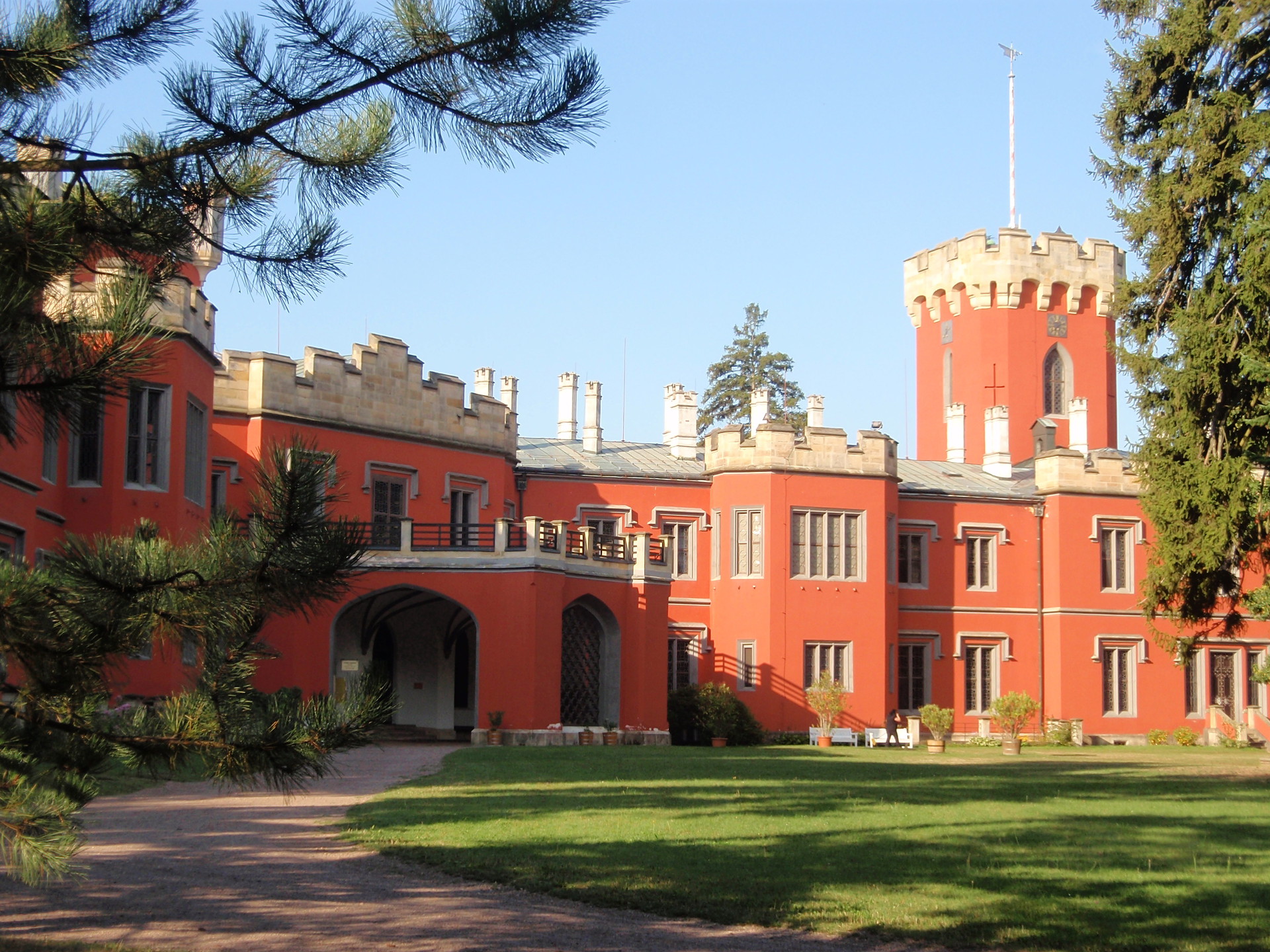 Státní zámek Hrádek u Nechanic foto 3