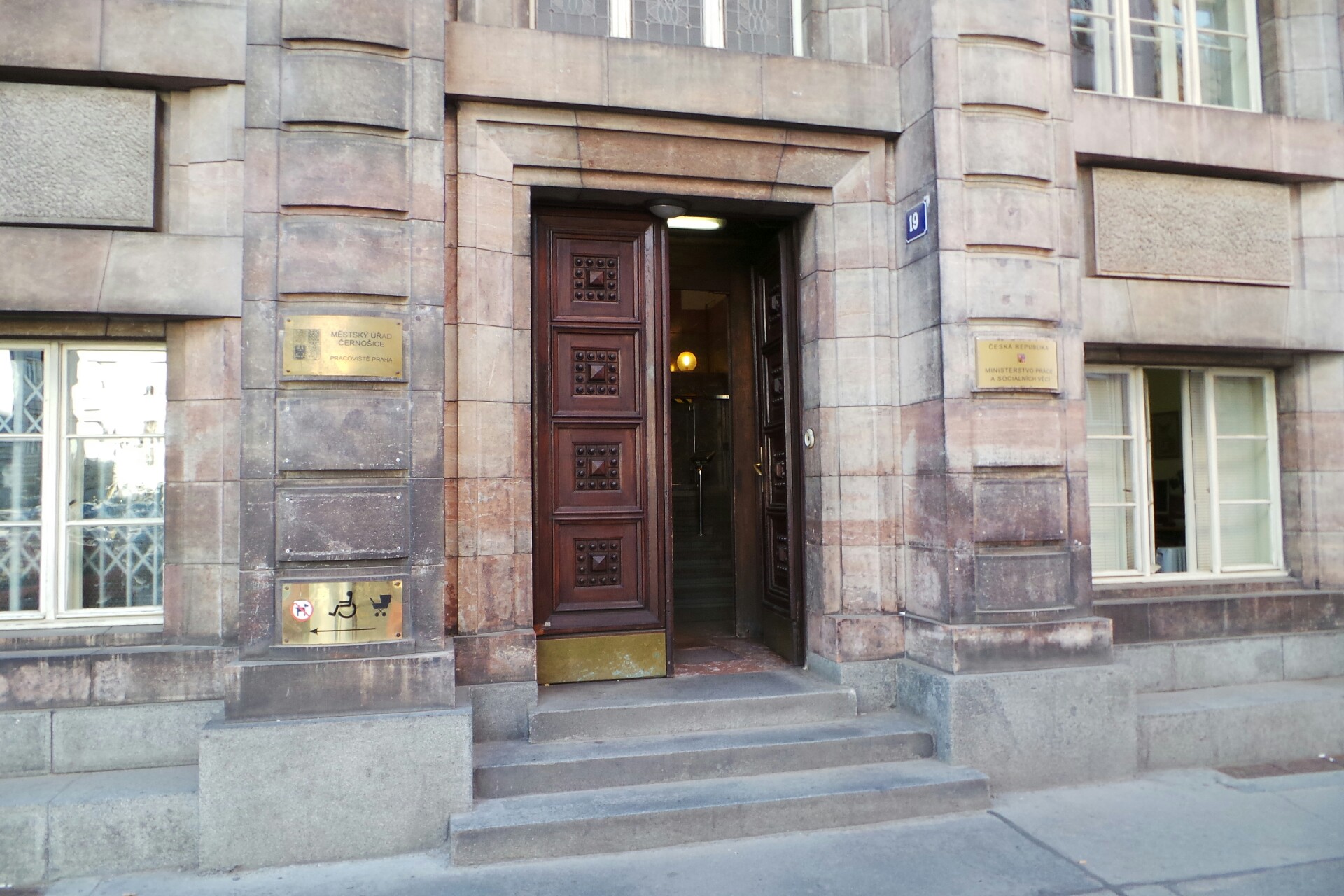 Městský úřad Černošice - pracoviště Praha