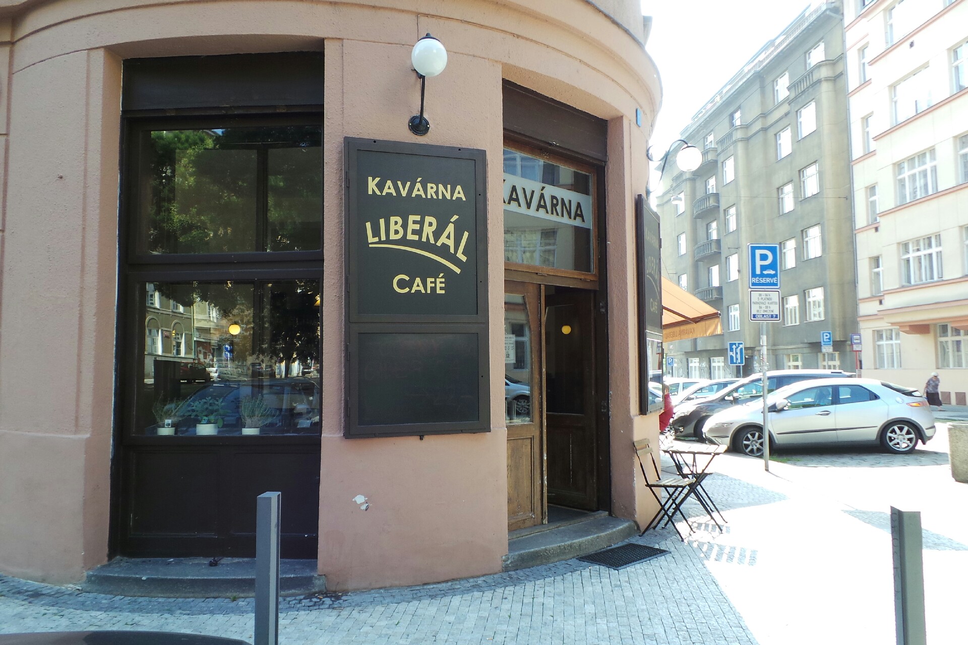 Kavárna Liberál foto 1