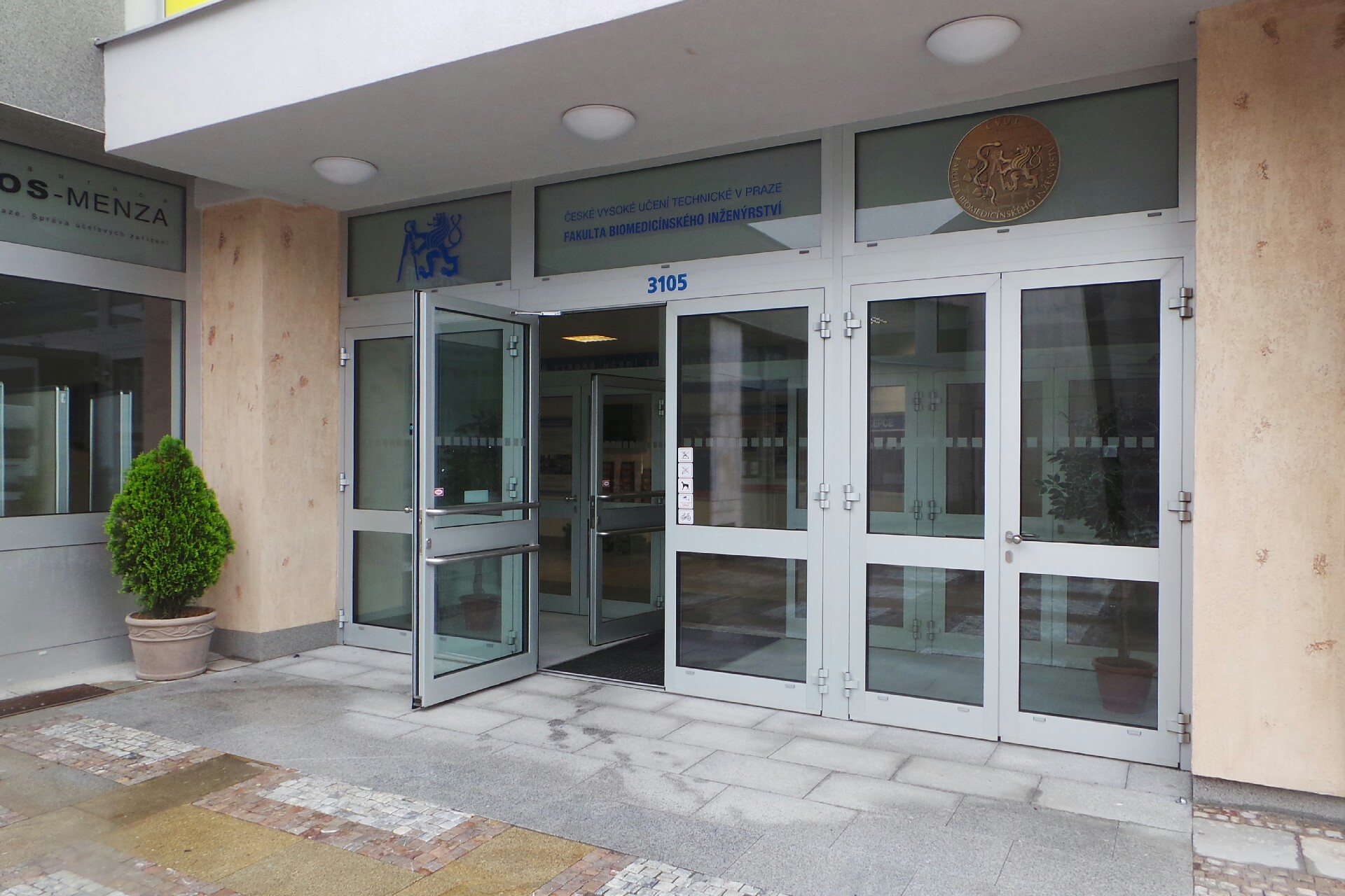 České vysoké učení technické v Praze - Katedra biomedicínské informatiky Fakulty biomedicínského inženýrství