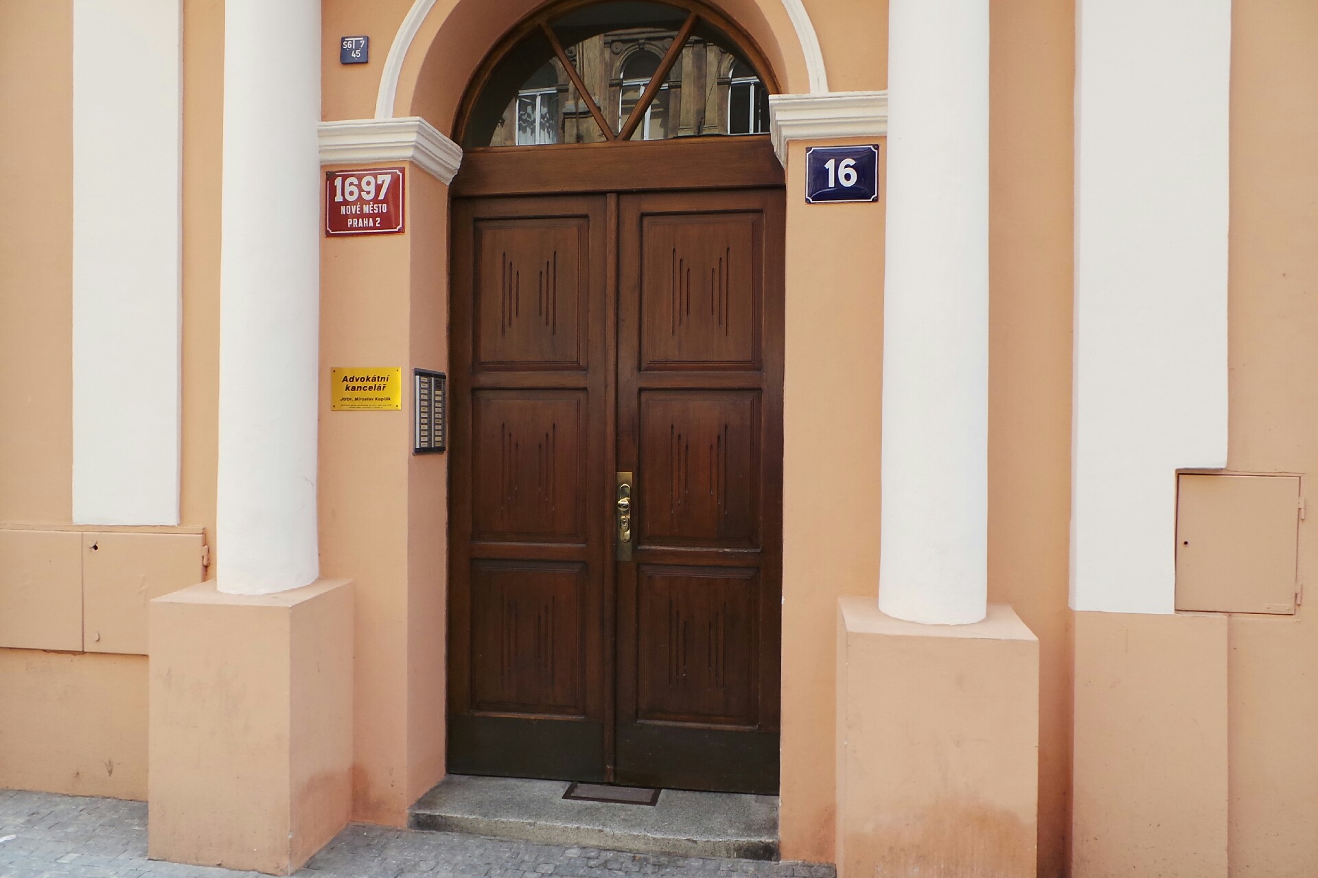 JUDr. Miroslav Kupilík, advokát