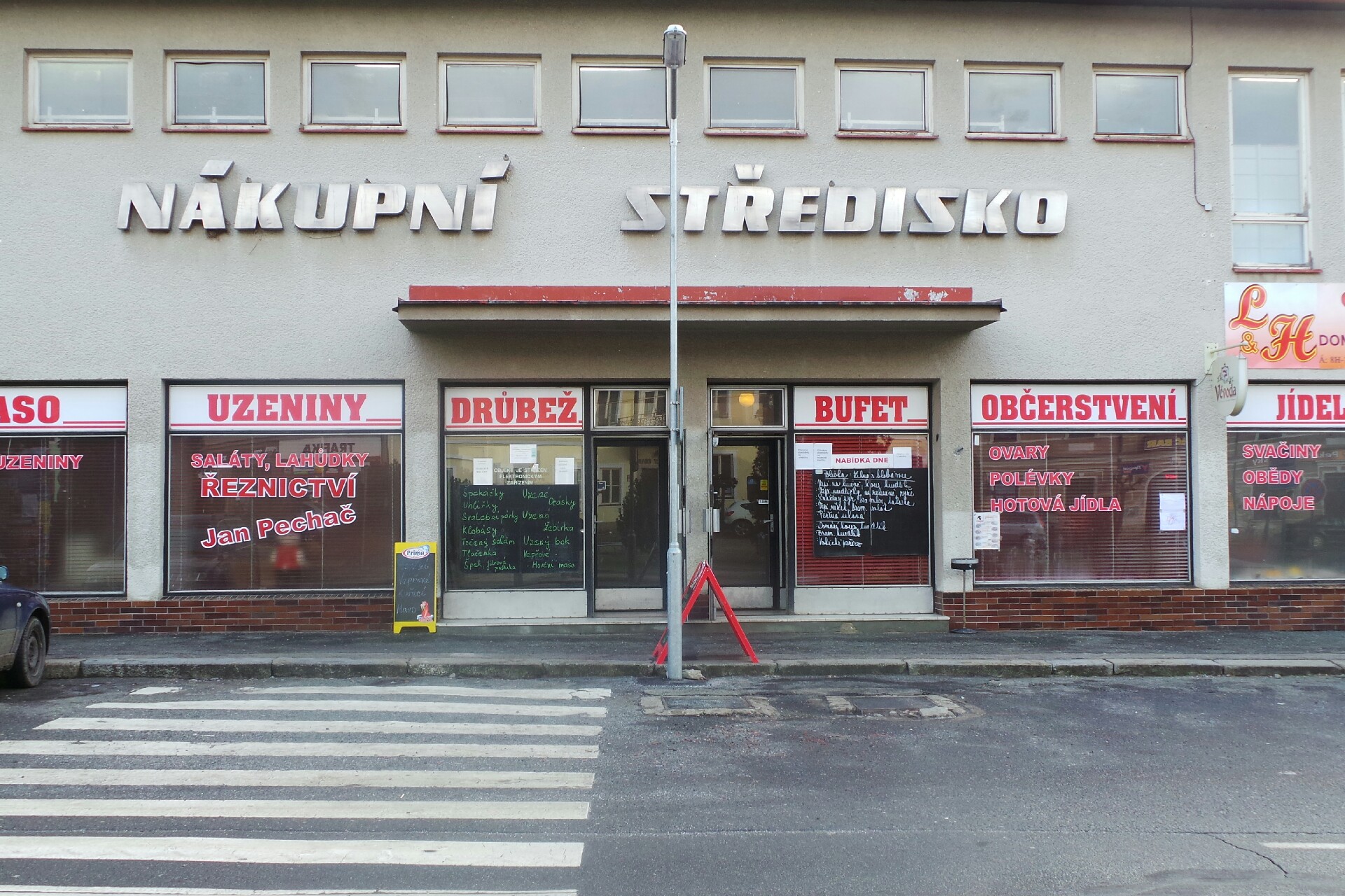 Bufet nám. 7. května 7