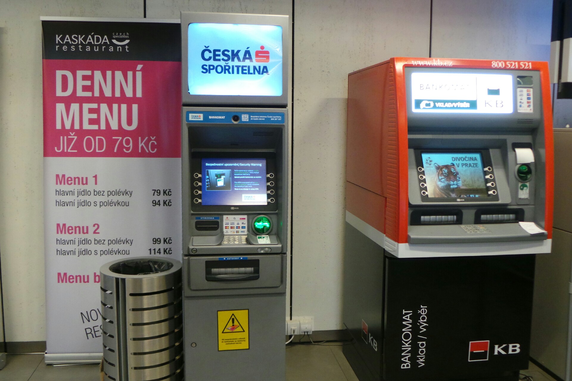 Bankomat České spořitelny foto 3