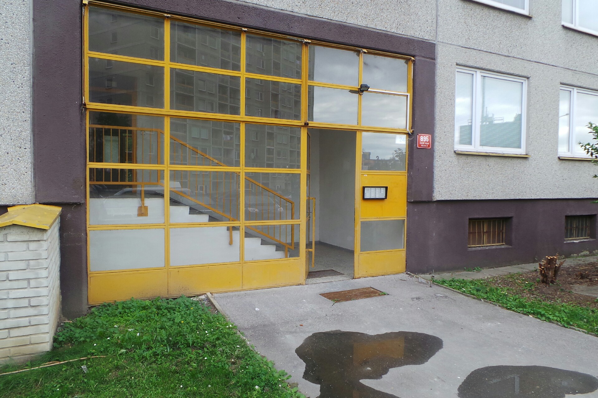 Společenství vlastníků jednotek domu Generála Janouška 890-897, Dygrýnova 898, 899, Praha 9, 198 00