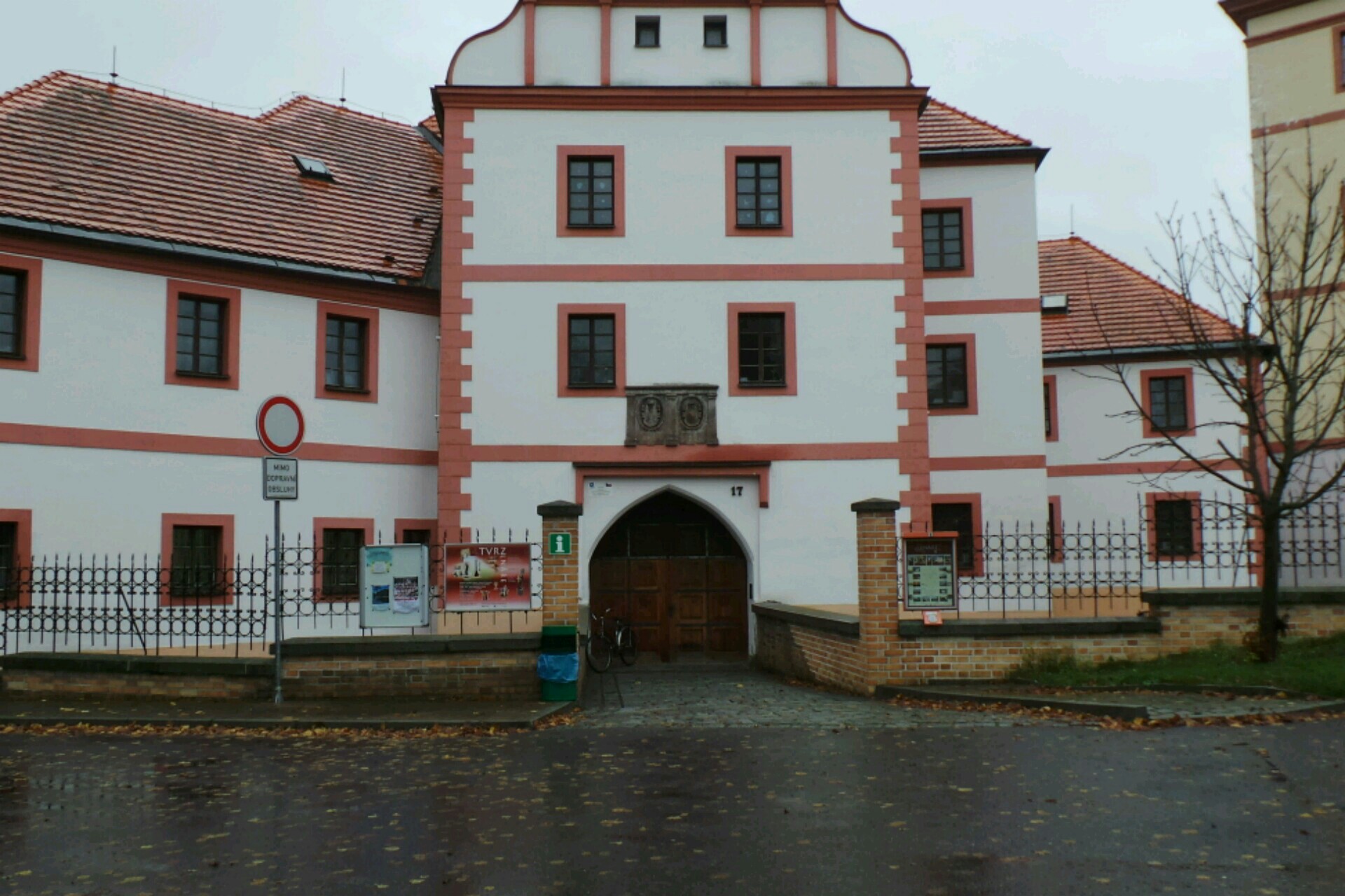 Místní lidová knihovna Lnáře