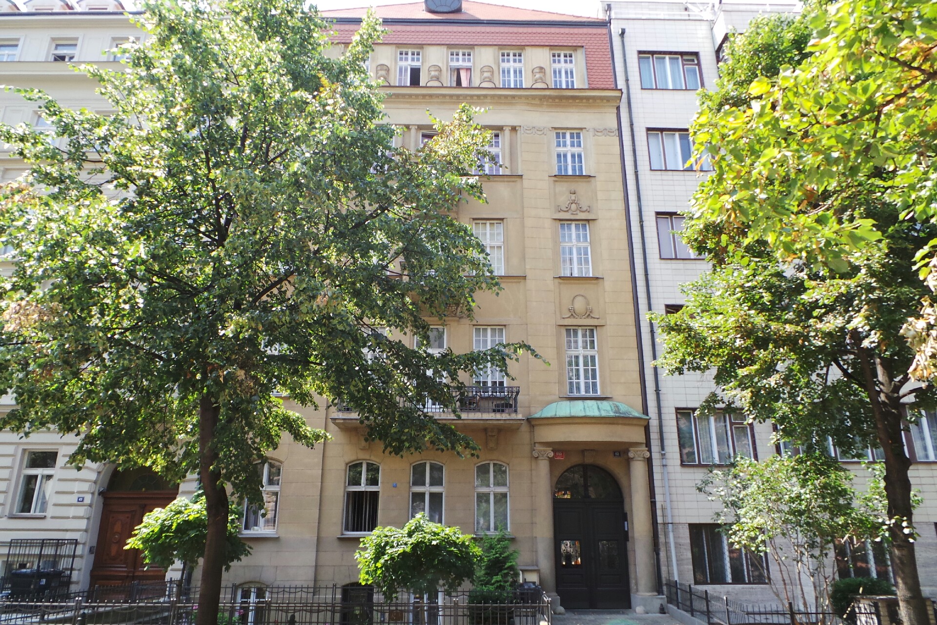 DENTA Clinik, spol. s r.o.