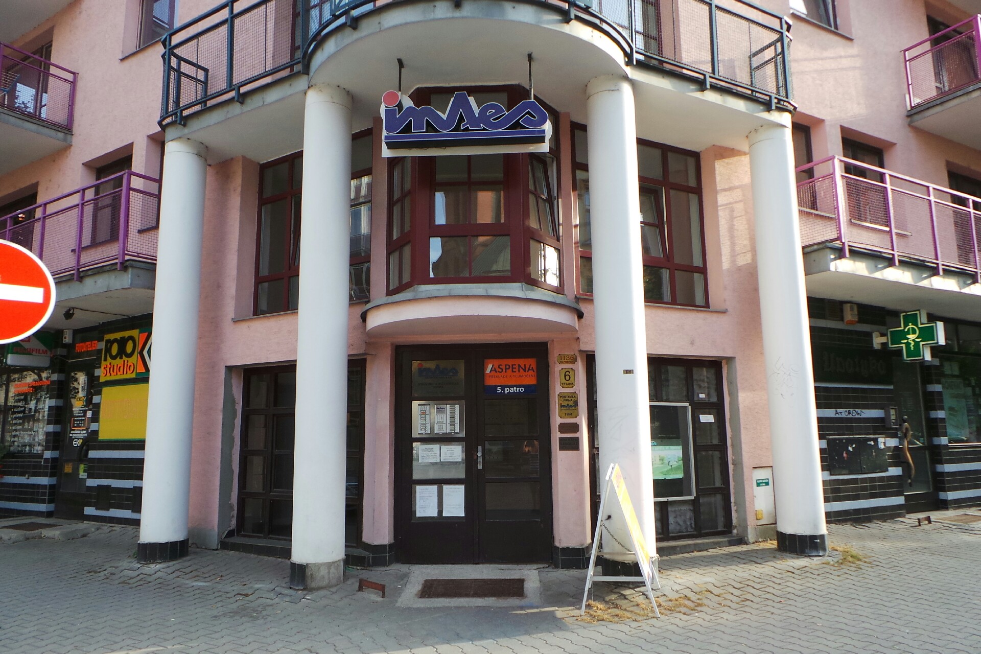 INTES OLOMOUC, spol. s r.o.