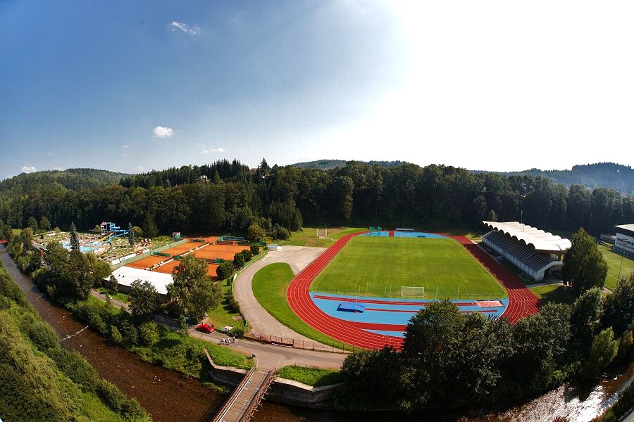 Atletický stadion MEBYS Trutnov foto 2
