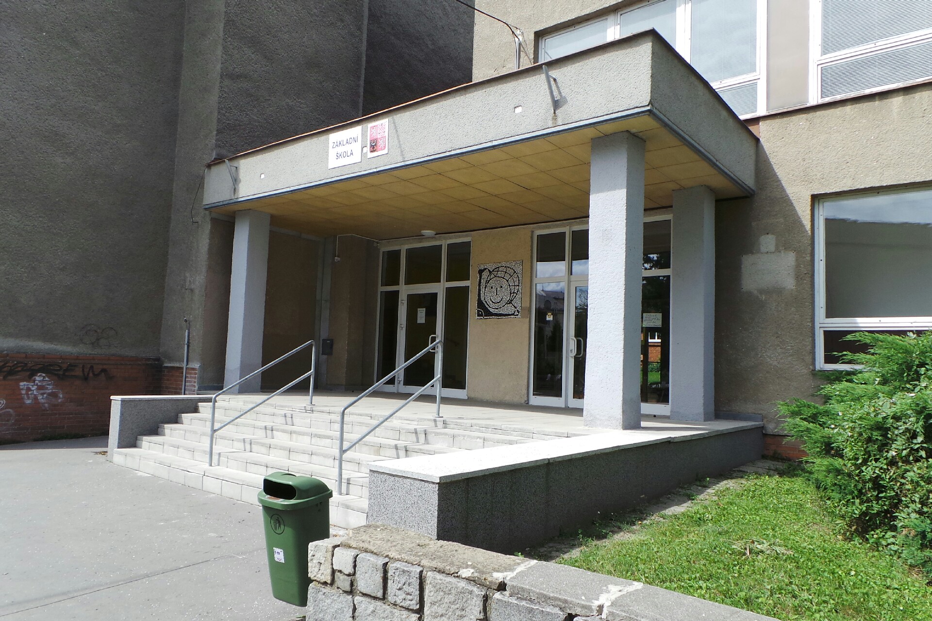 Základní škola Opava, Otická 18