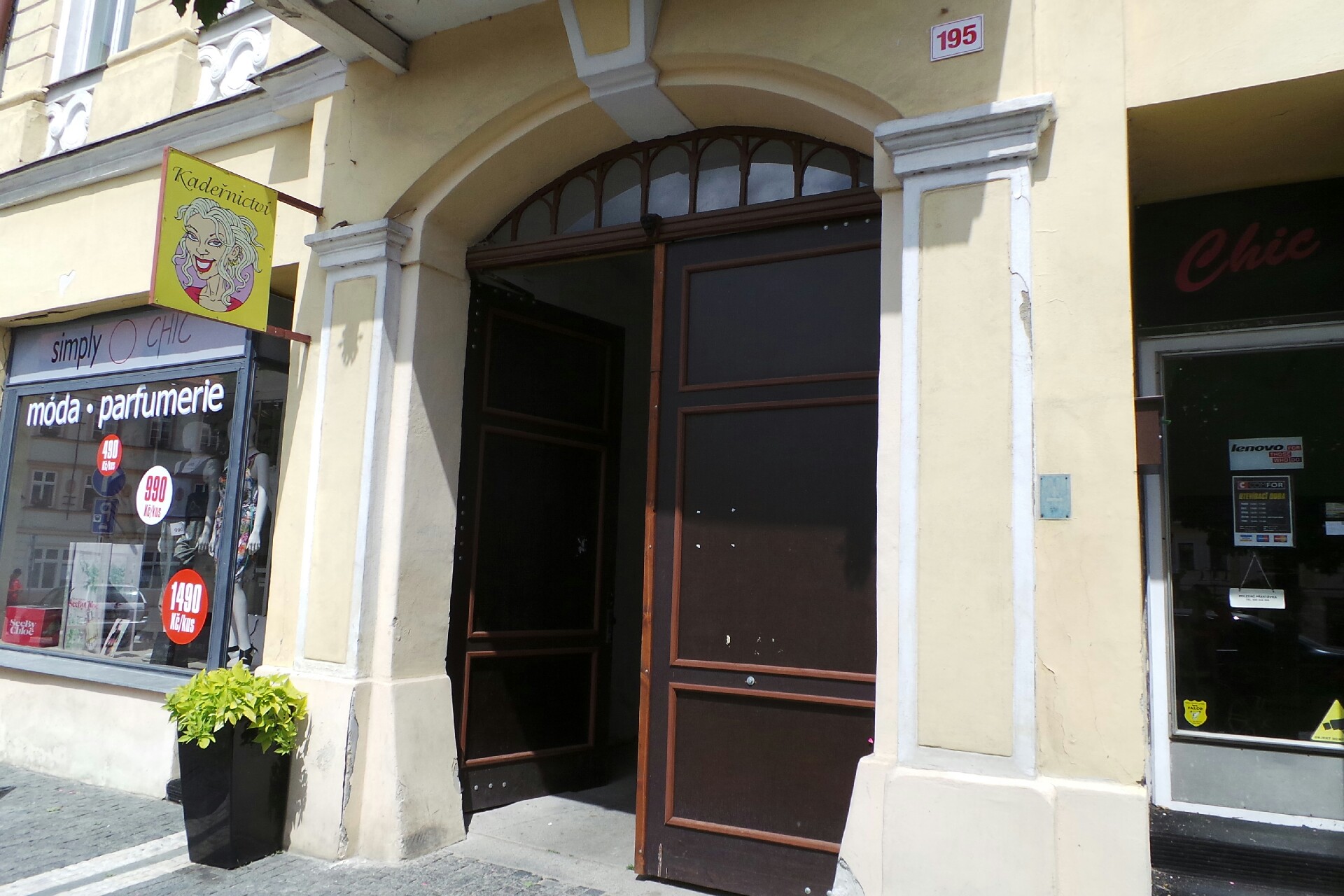 Hana Jakešová - Kadeřnictví foto 1