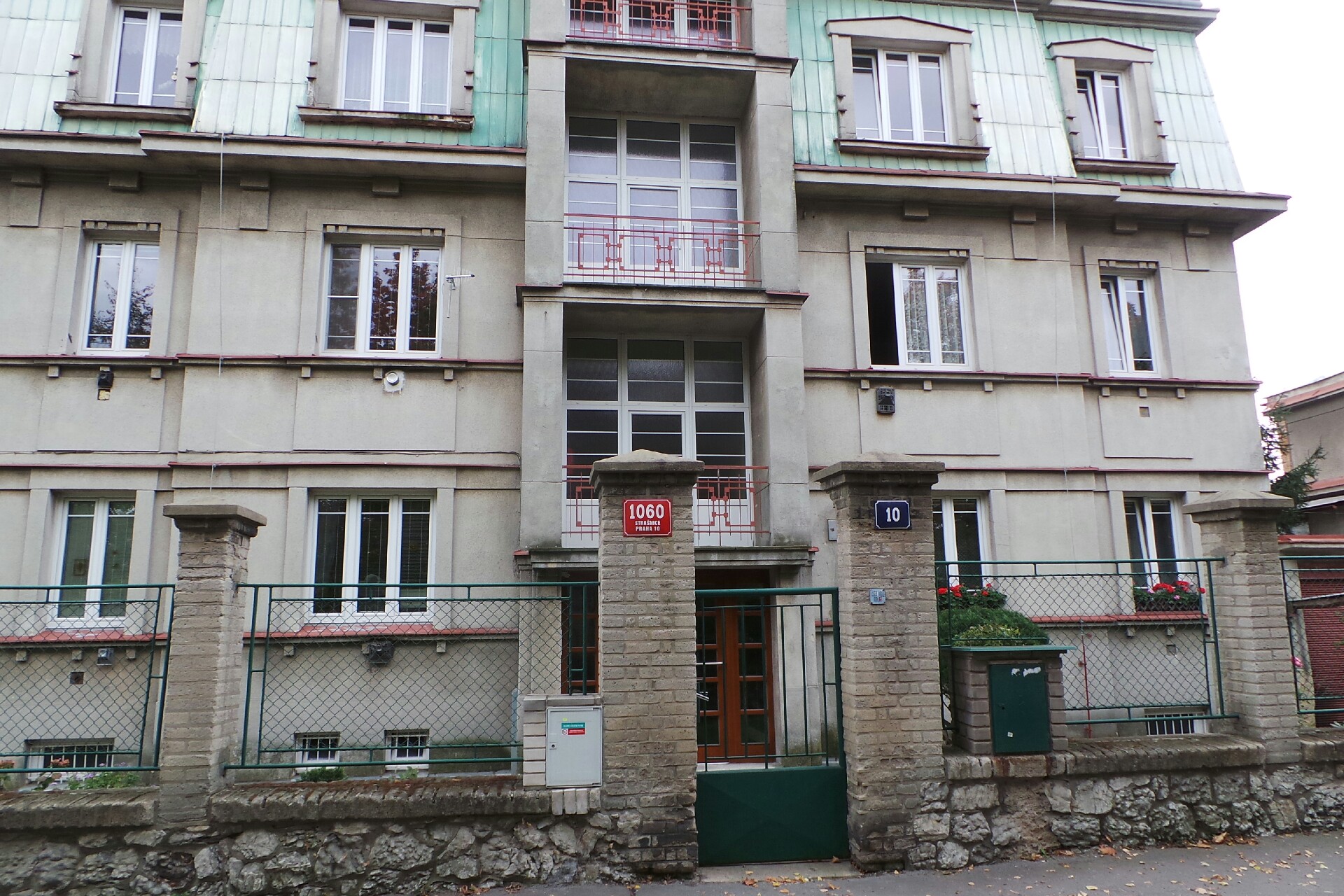 Studio 1 - Ak. arch. Pavel Škoda