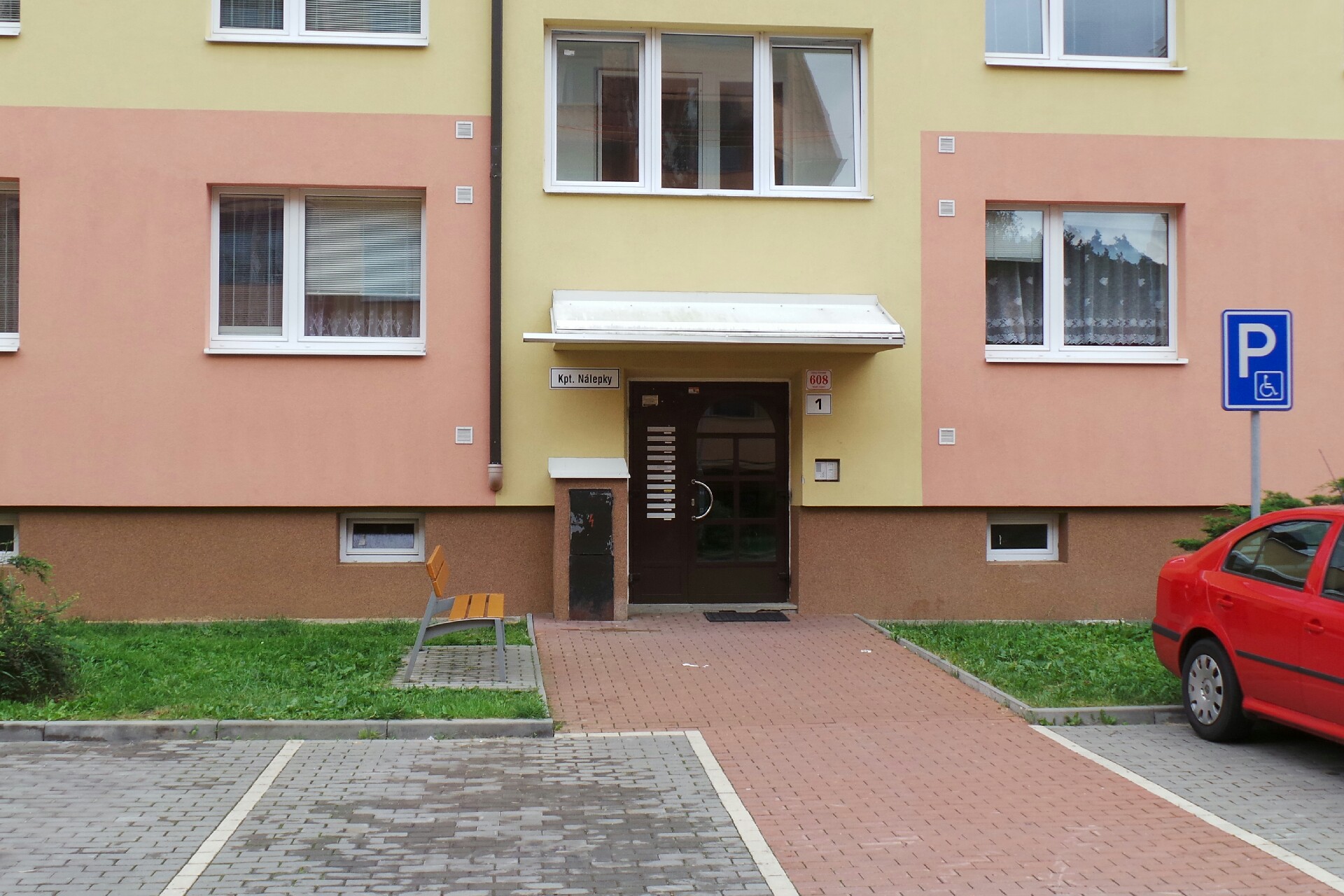 Luděk Matějů - rekonstrukce schodů foto 1