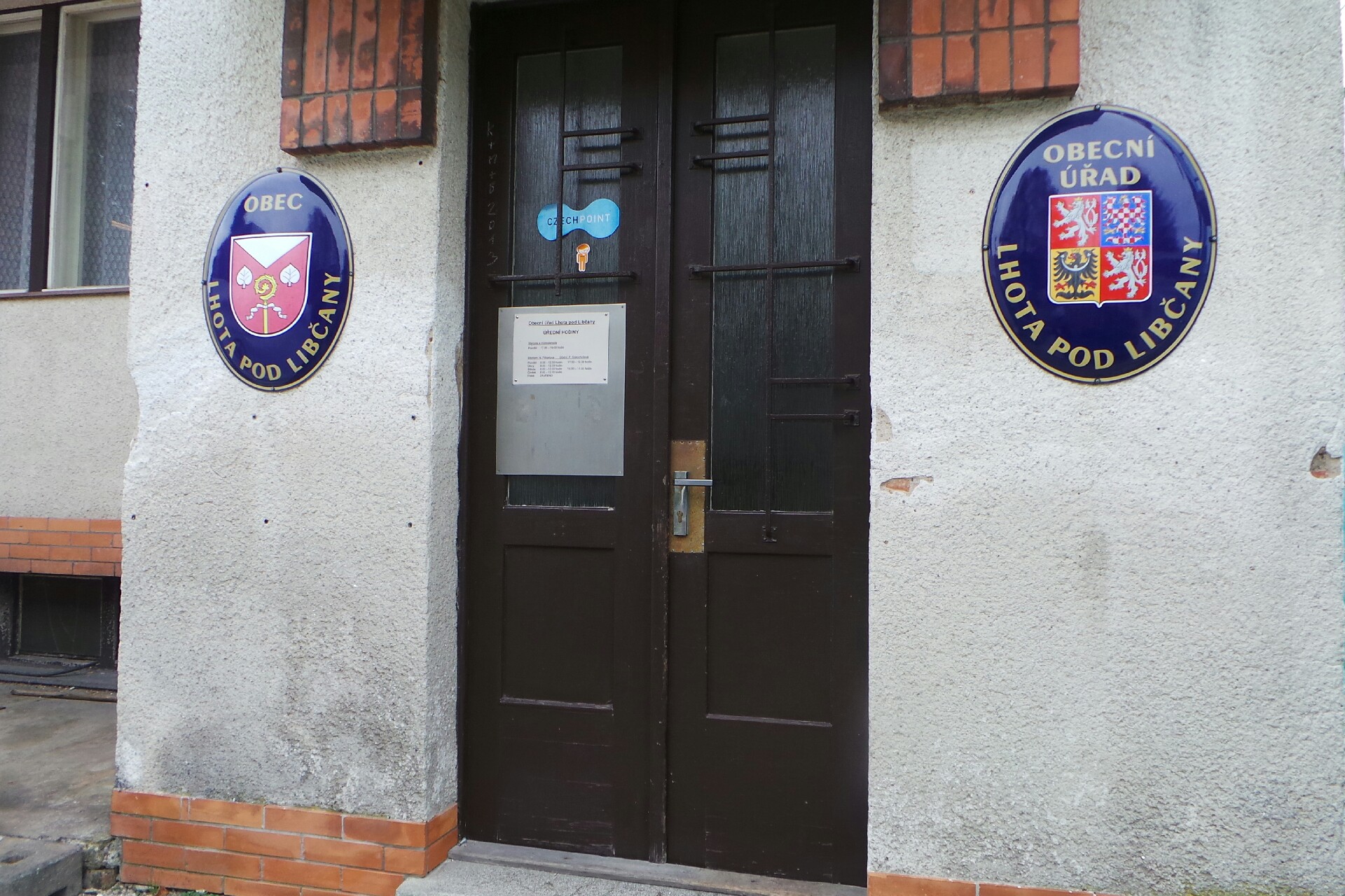 Lhota pod Libčany - obecní úřad