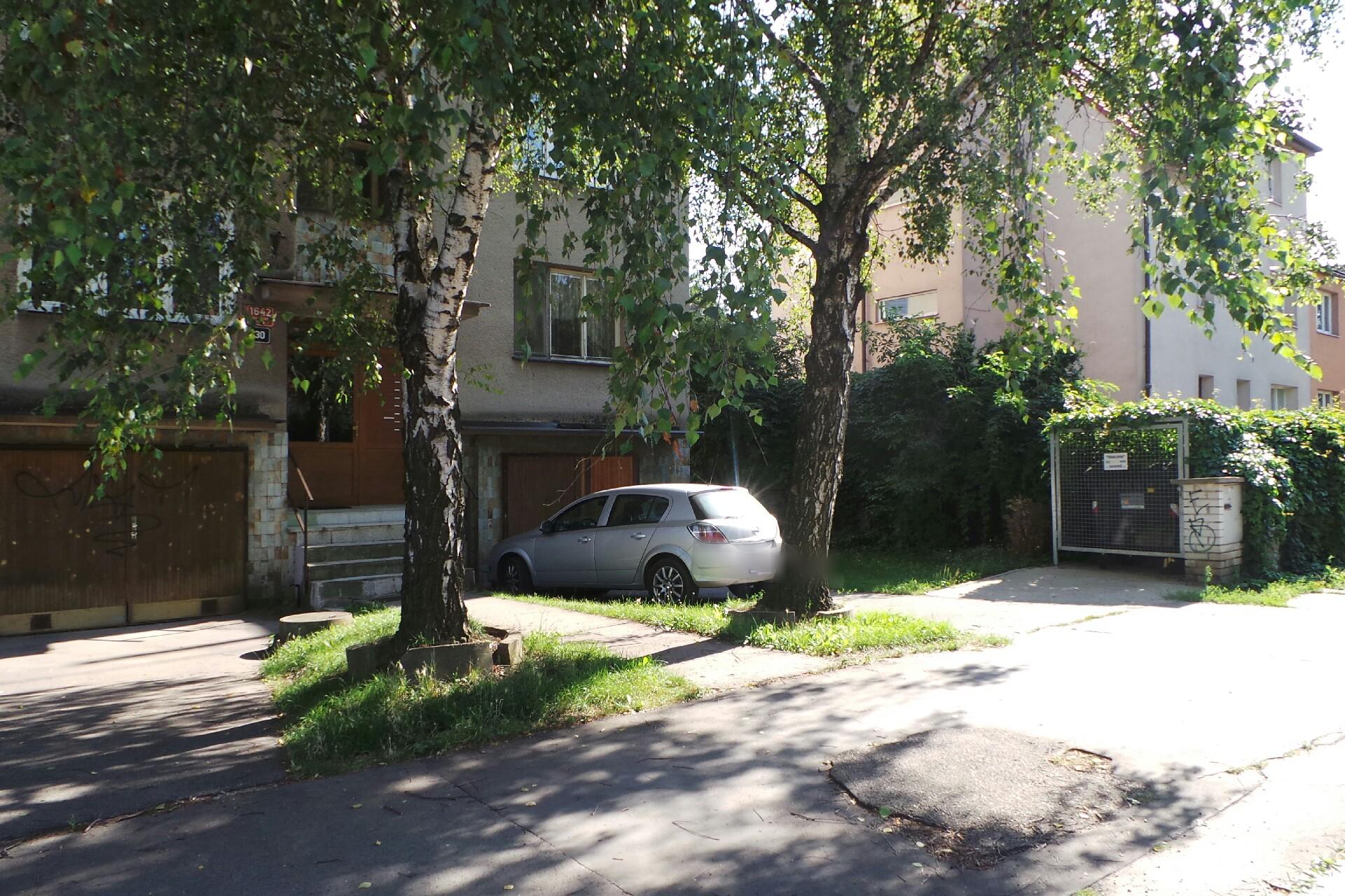 Dipl. Ing. arch. Akad. arch. Jan Josef Dvořák — ARFO International