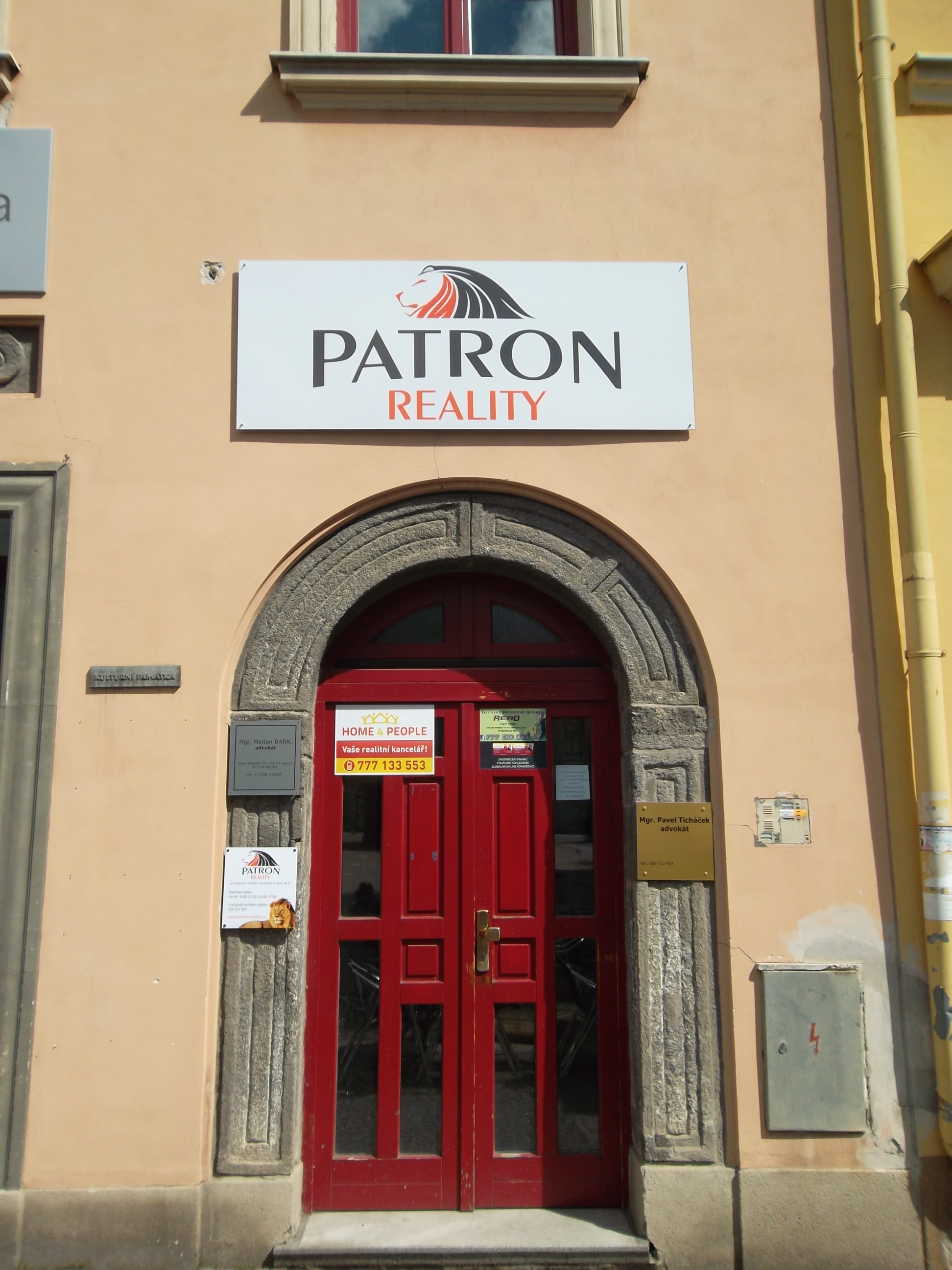 Patron Reality foto 3