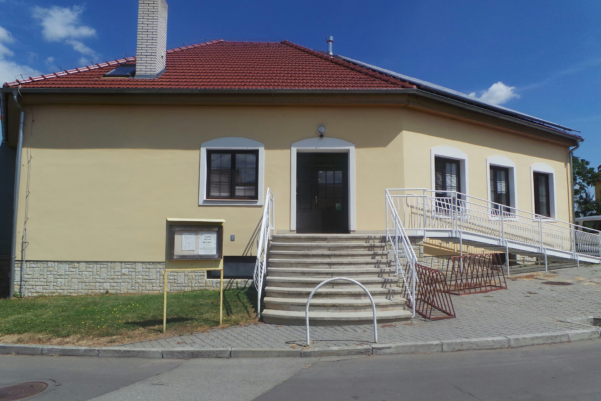 Kunovské centrum mládeže