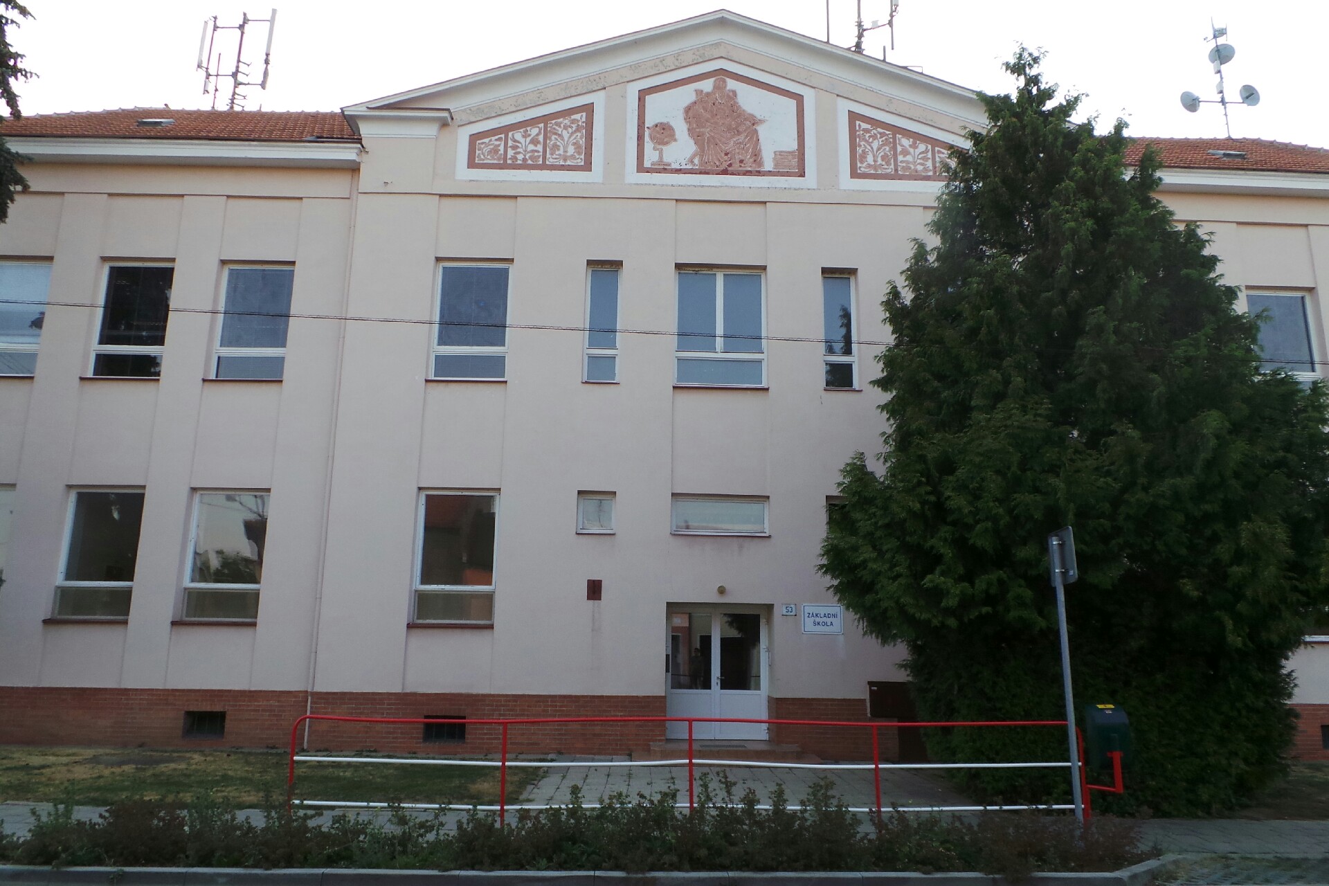 Základní škola a mateřská škola Prostějov, Palackého tř. 14