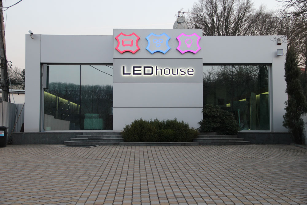 LEDbow - E-profit, a.s.