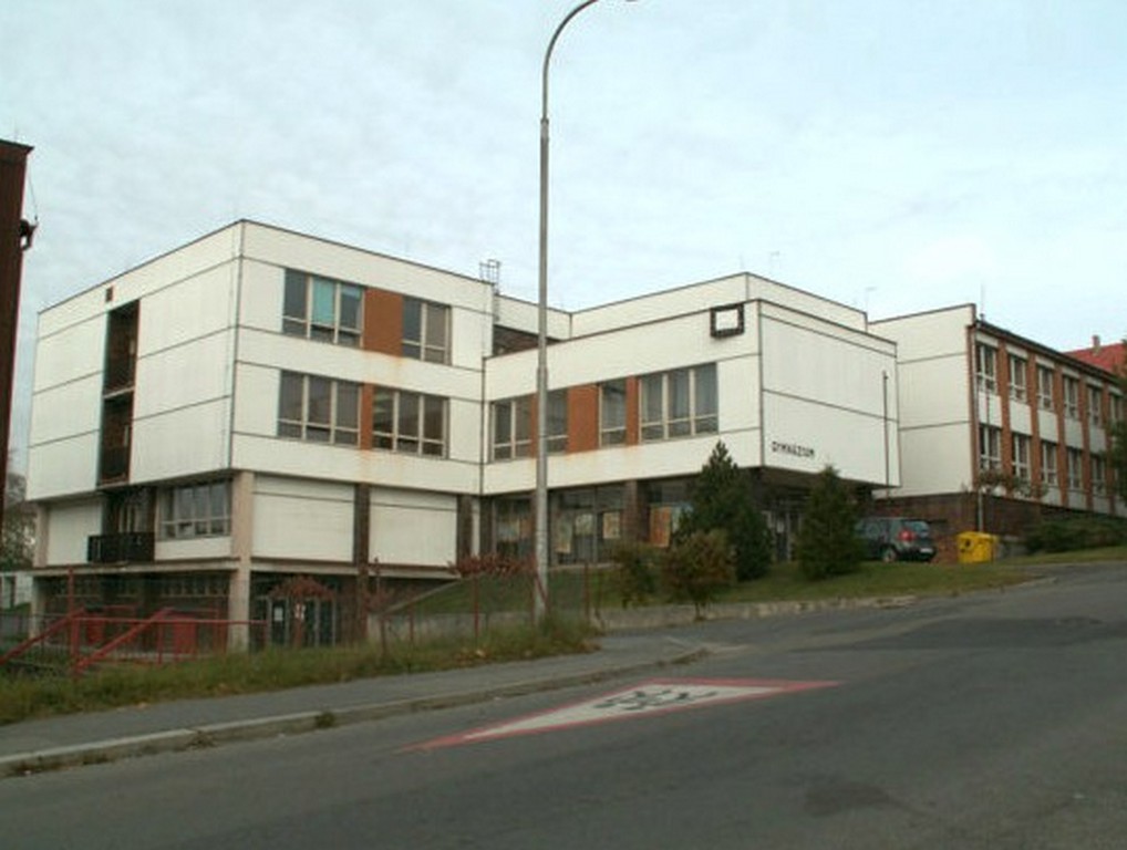 Gymnázium, Tachov, Pionýrská 1370 foto 2