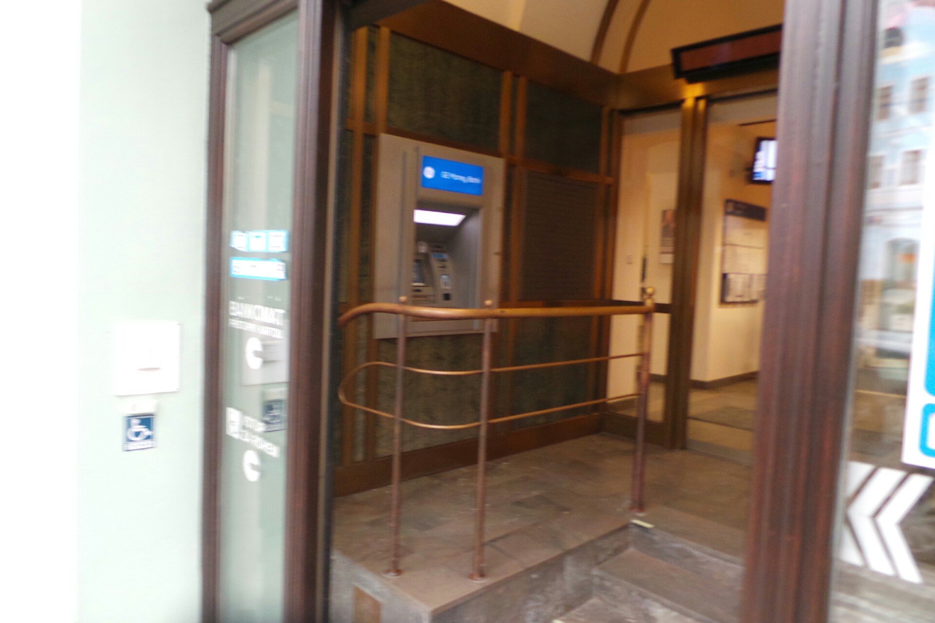 Bankomat UniCredit Bank Czech Republic