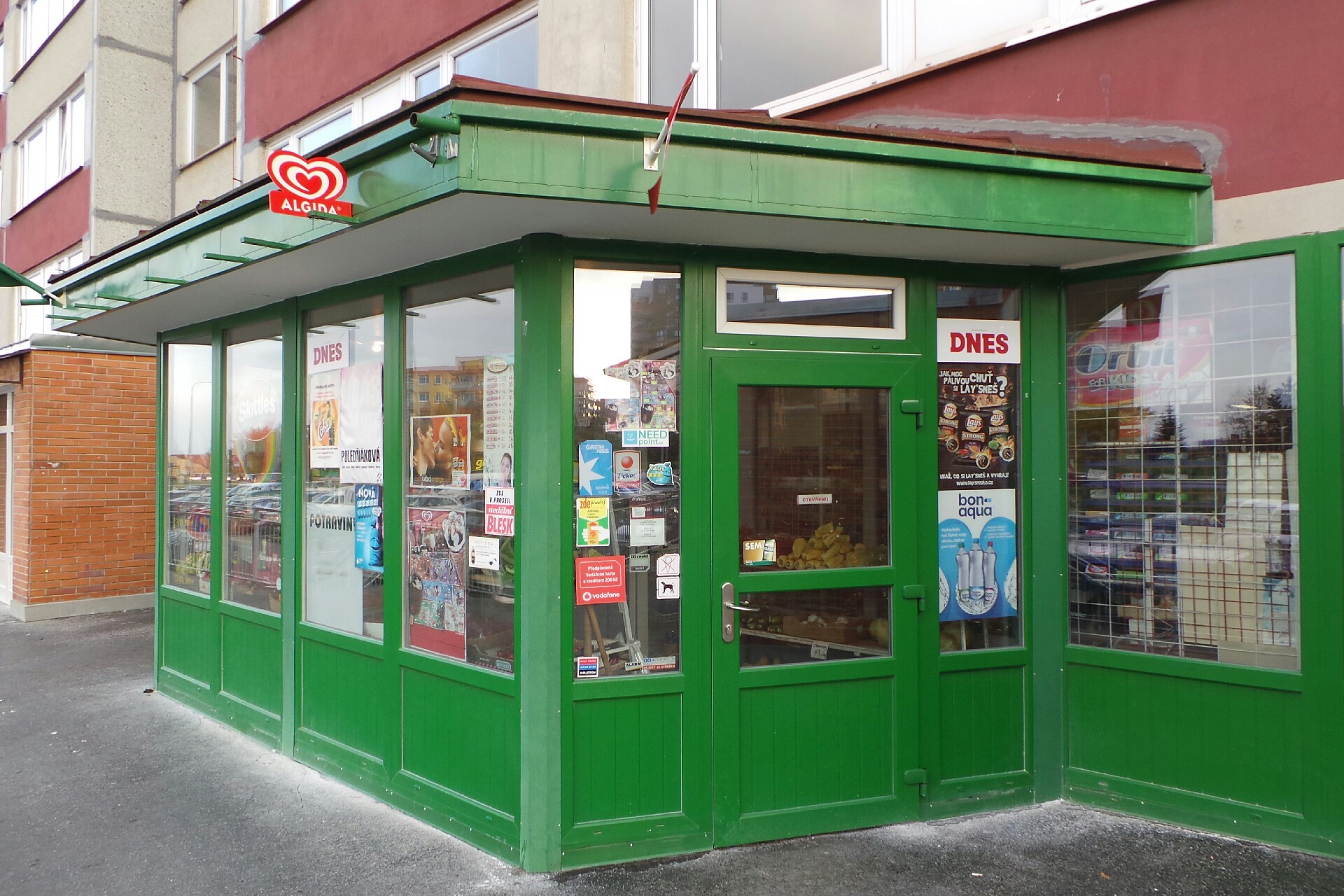 Potraviny Milánská 415