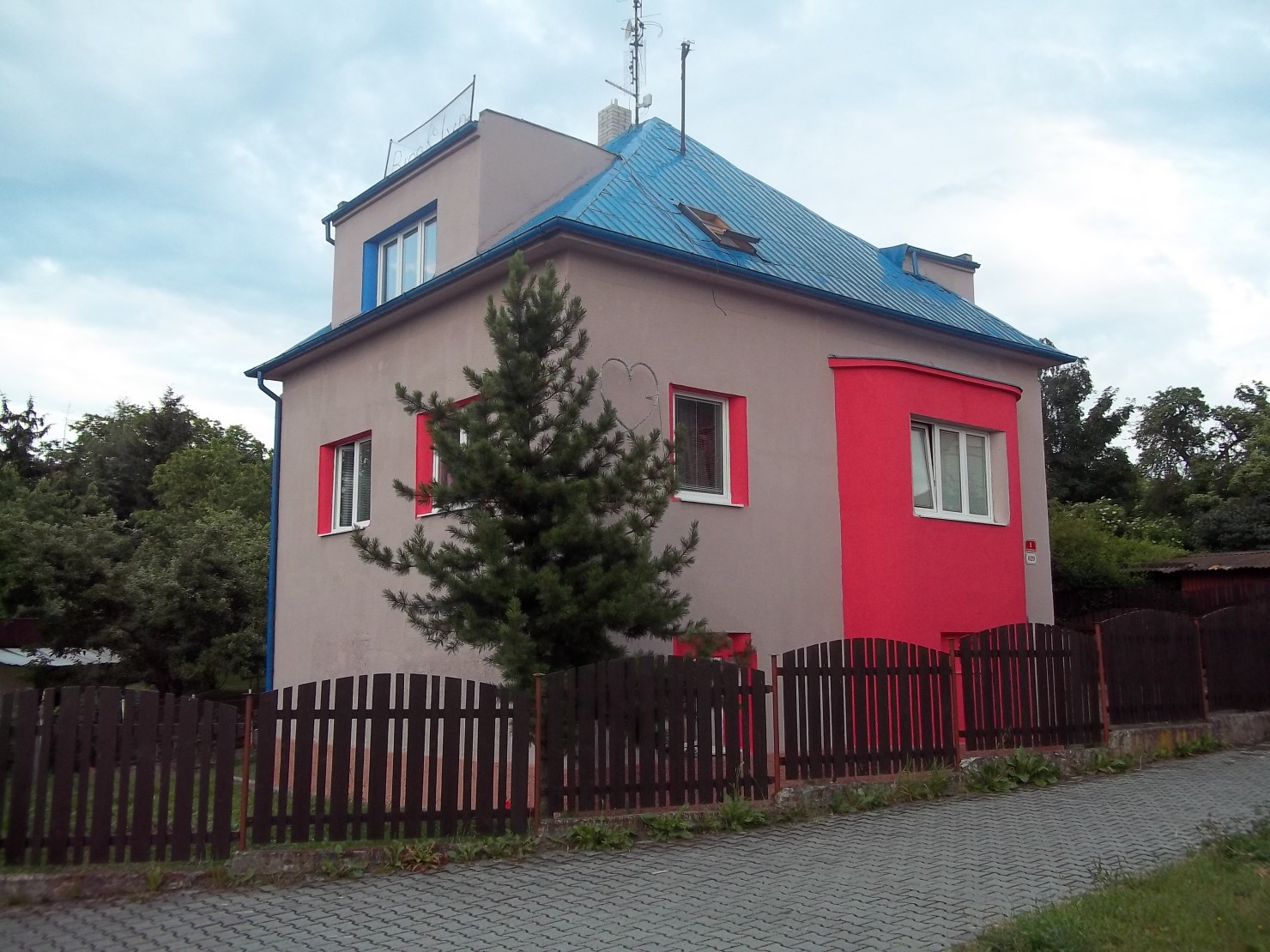 Old Street s.r.o. - DAISSY