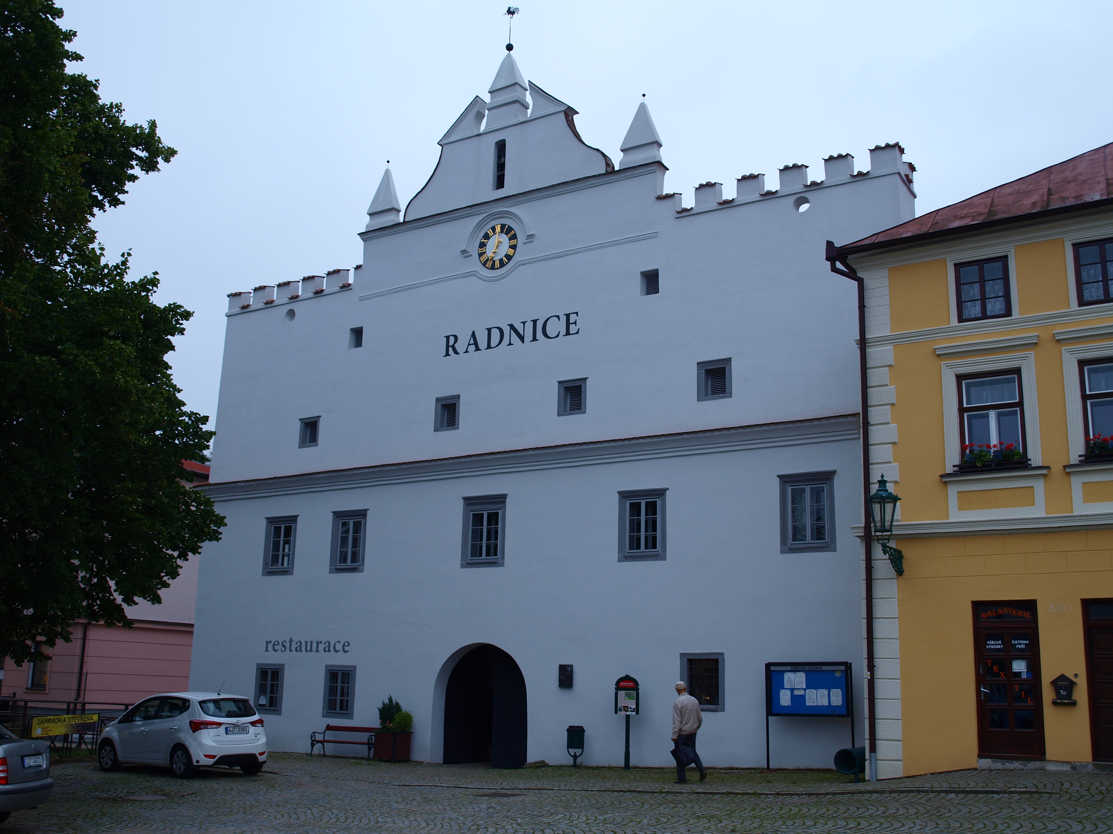 Brtnice - městský úřad foto 2