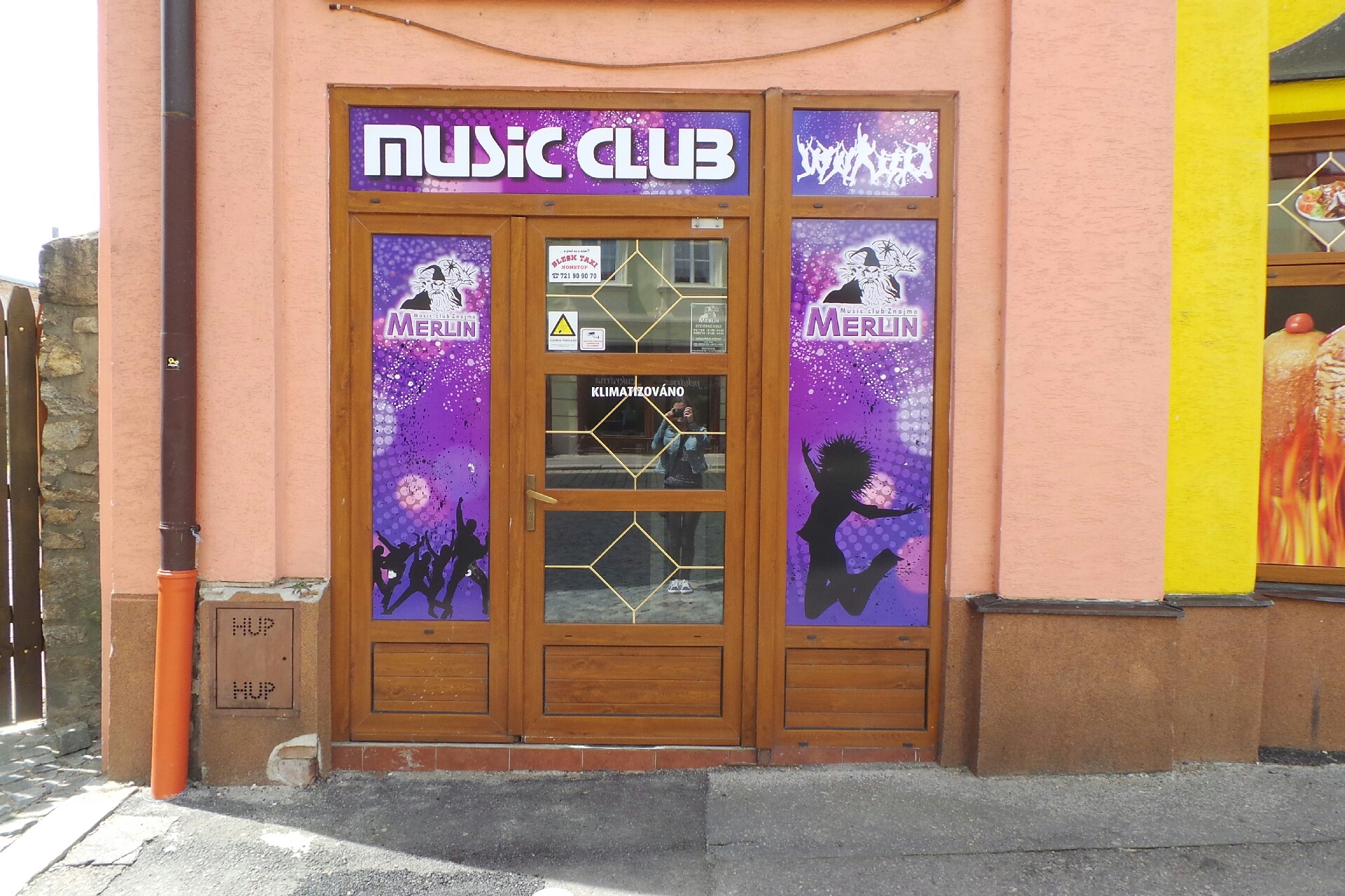Music Club Merlin