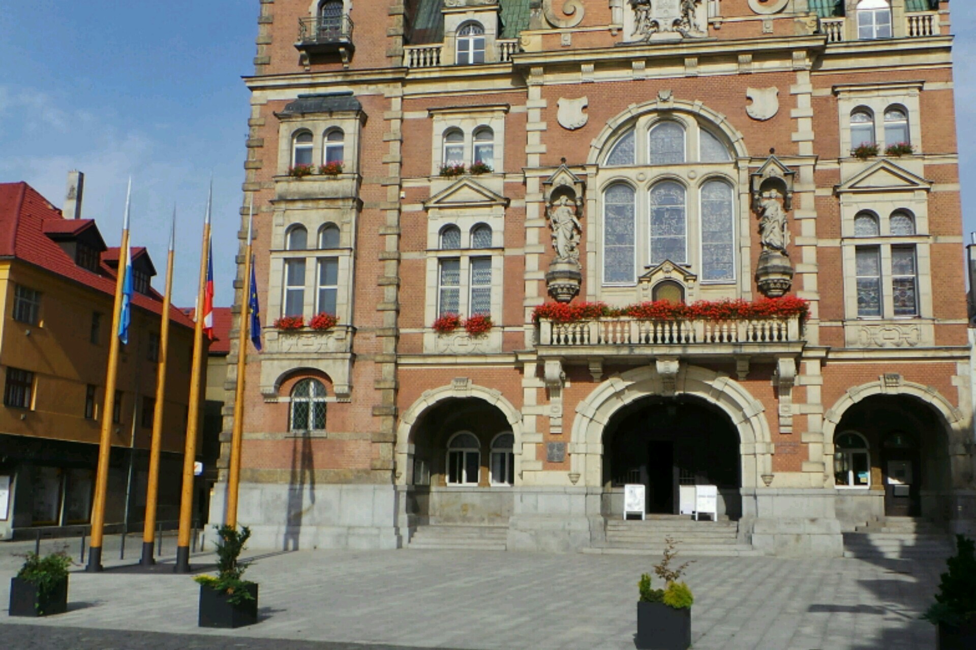 Frýdlant - městský úřad foto 1