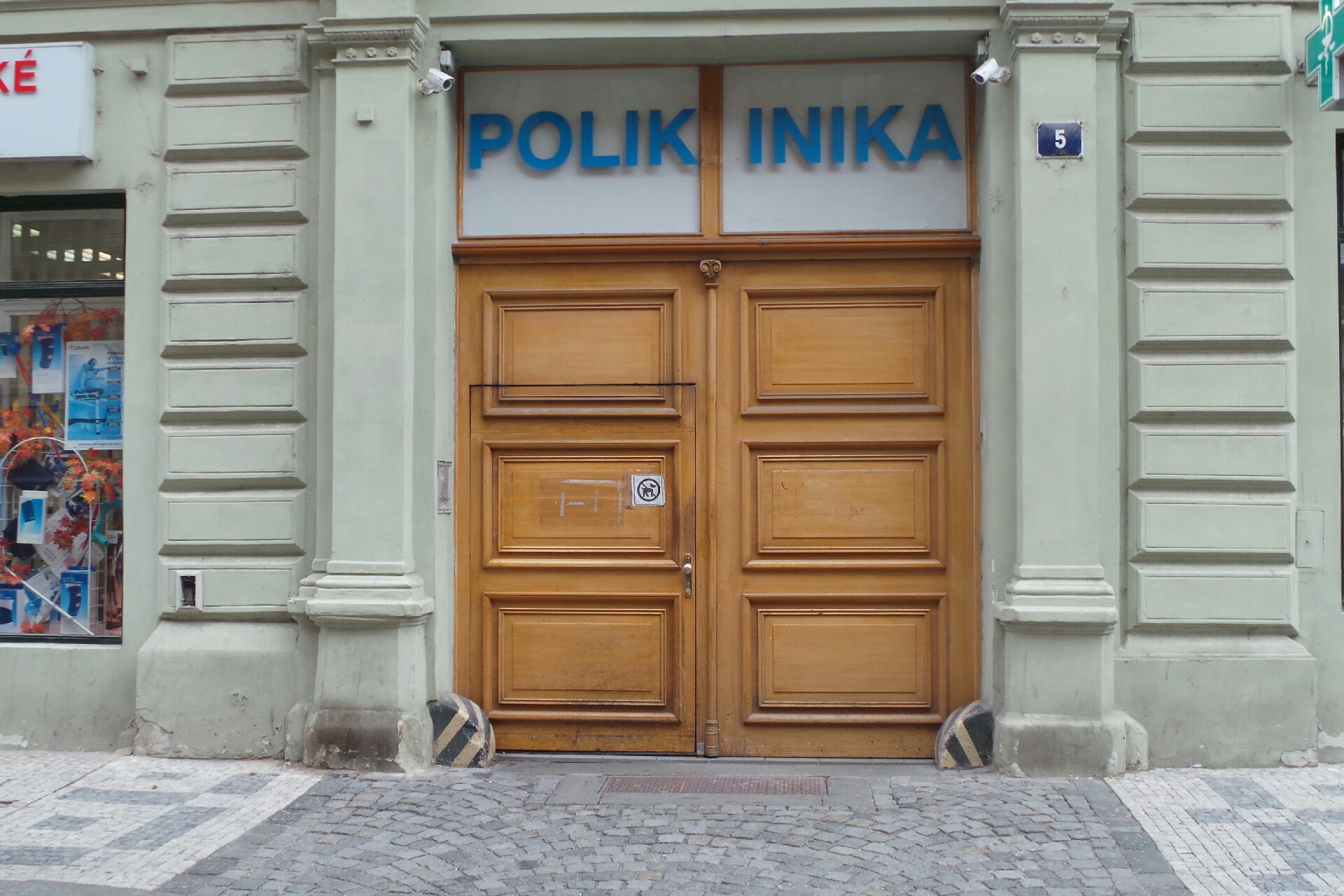 MUDr. Soňa Červená