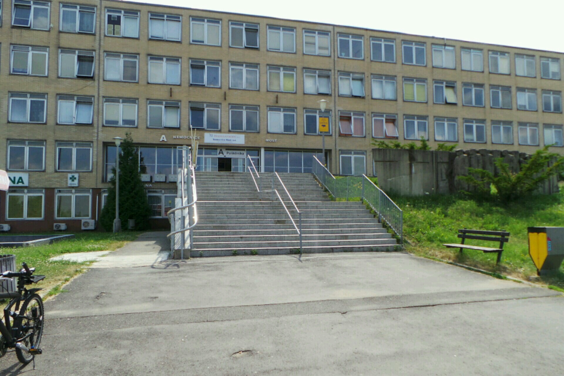 Zdravotnická záchranná služba Ústeckého kraje