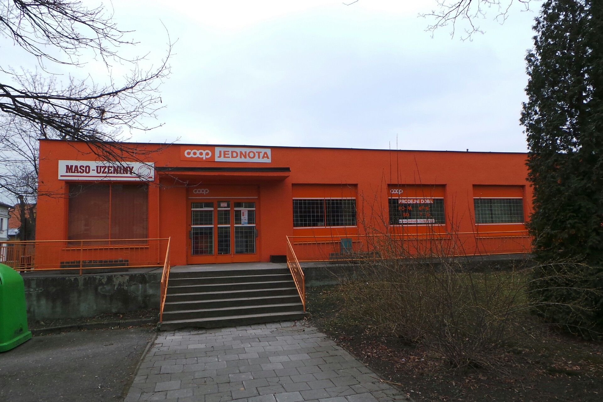 Jednota, spotřební družstvo v Hodoníně - COOP