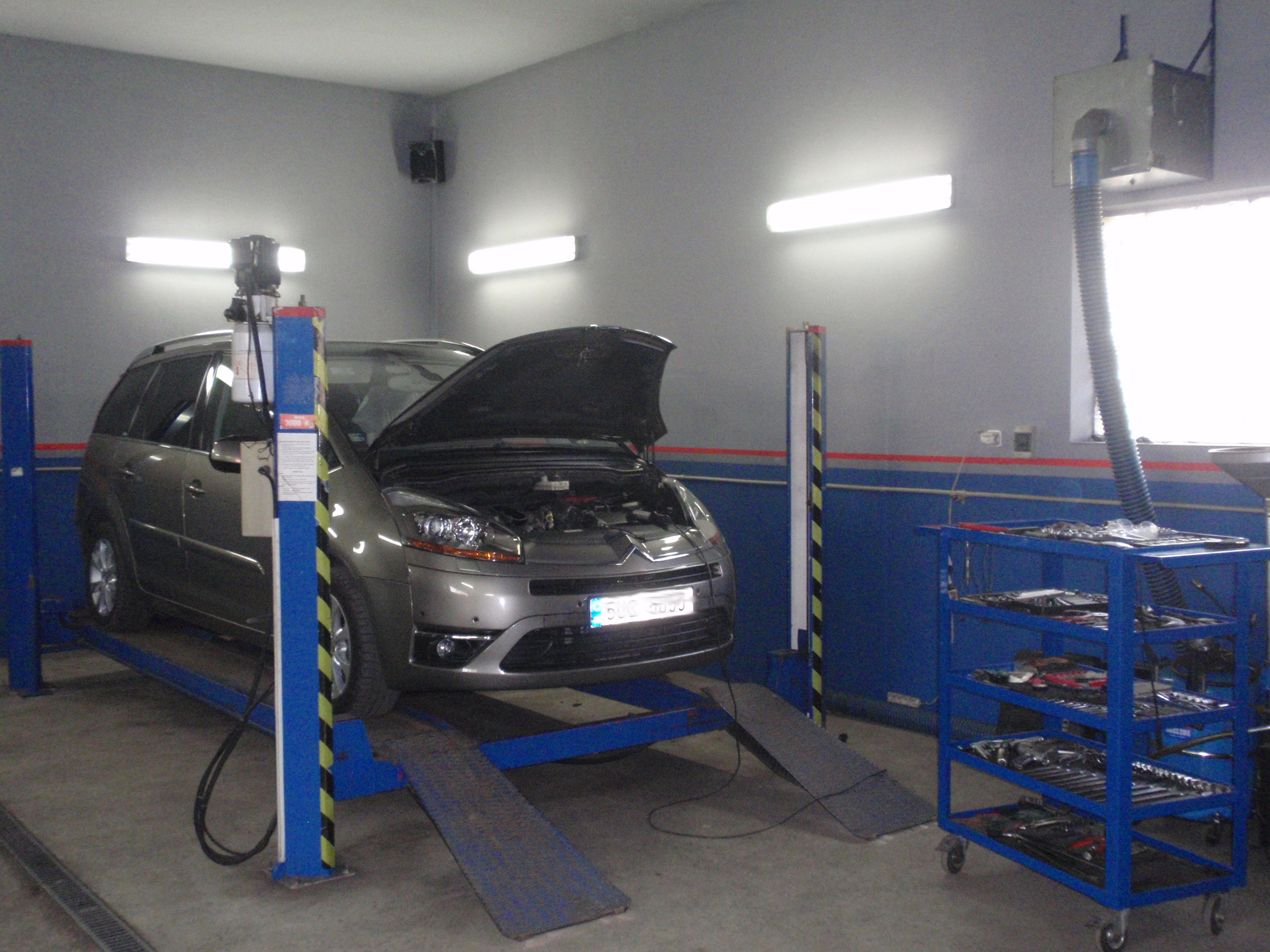 Autoservis Hon foto 5