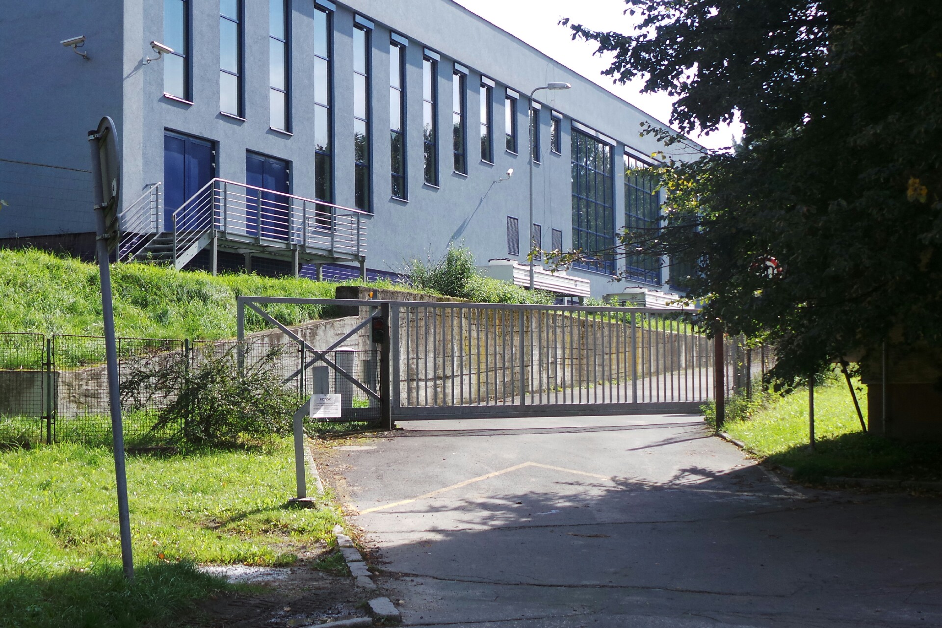 Vysoká škola báňská - Technická univerzita Ostrava - Provoz laboratoří a výpočetní techniky Fakulty bezpečnostního inženýrství