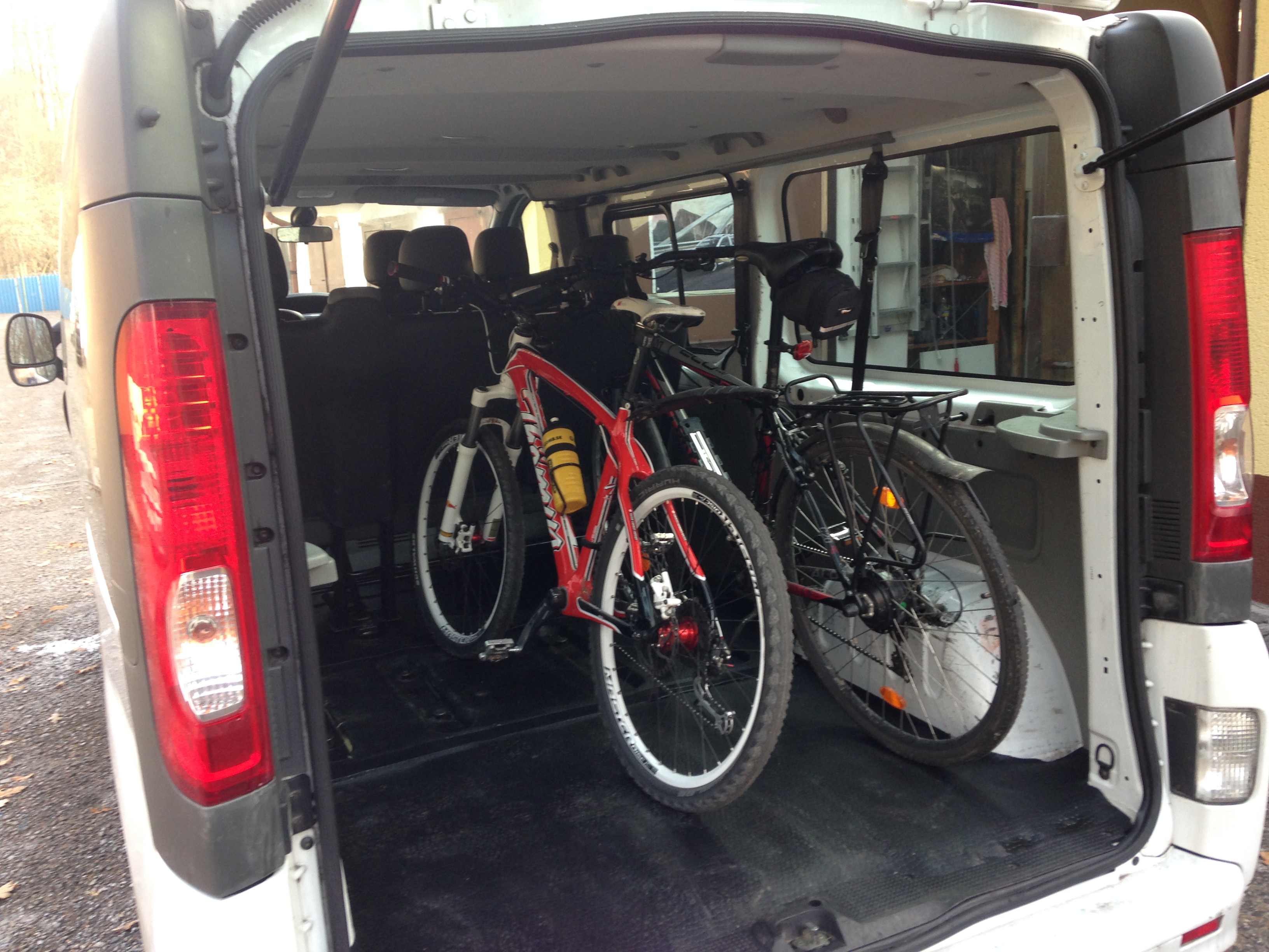 Půjčovna dodávek RUVA foto 3