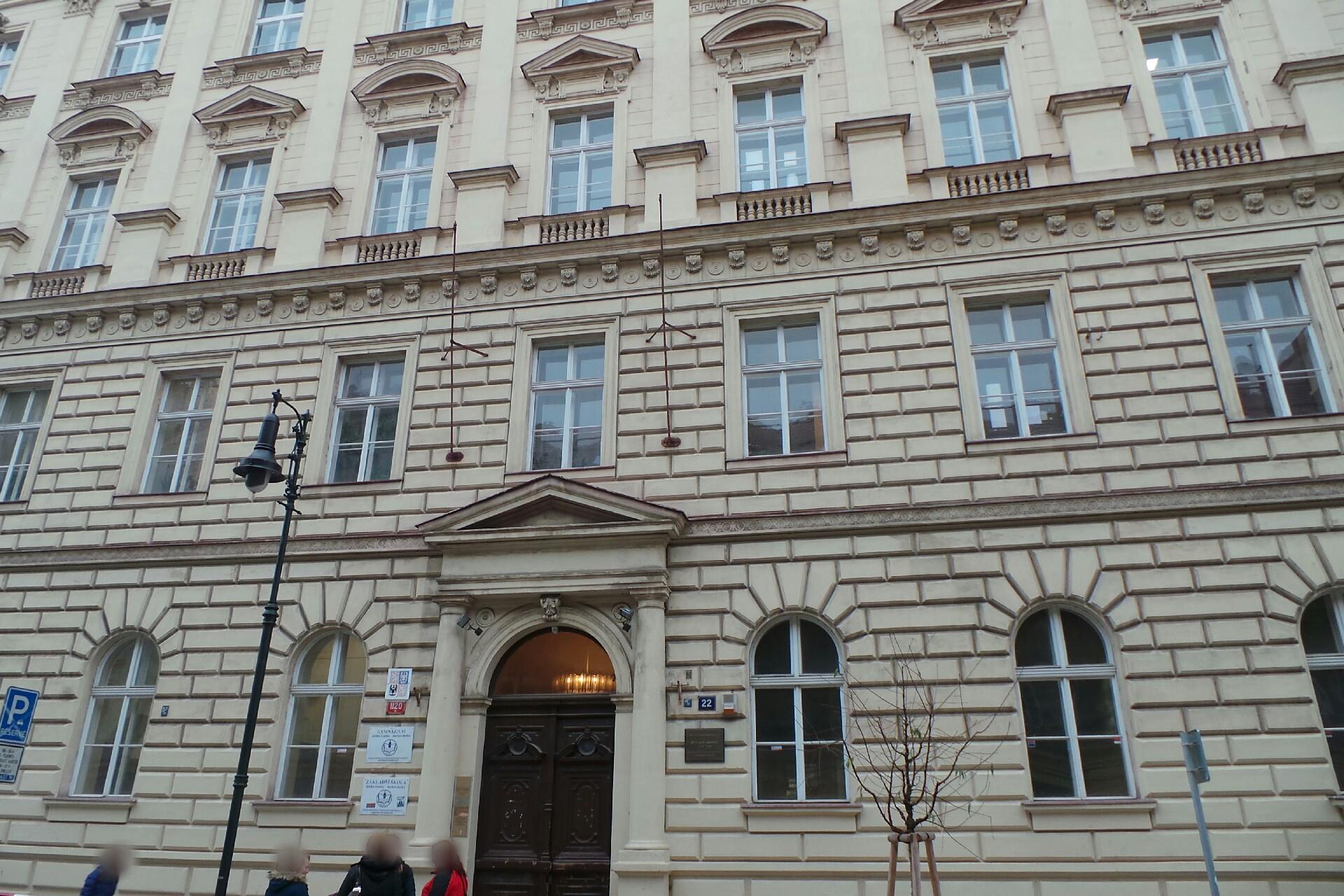 ZŠ J. Gutha-Jarkovského, Truhlářská