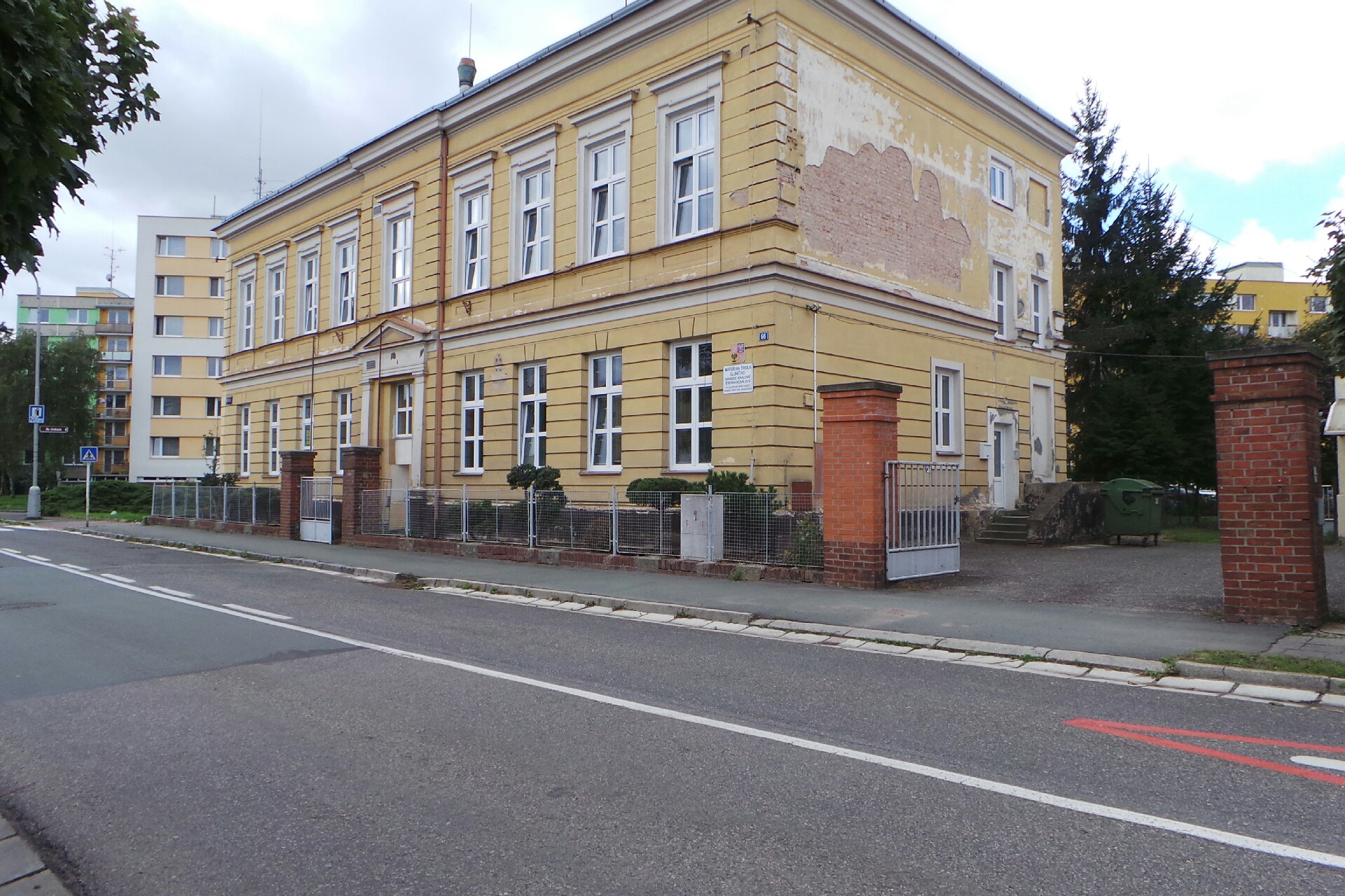 Mateřská škola Sluníčko, Hradec Králové, Štefánikova 373 foto 2