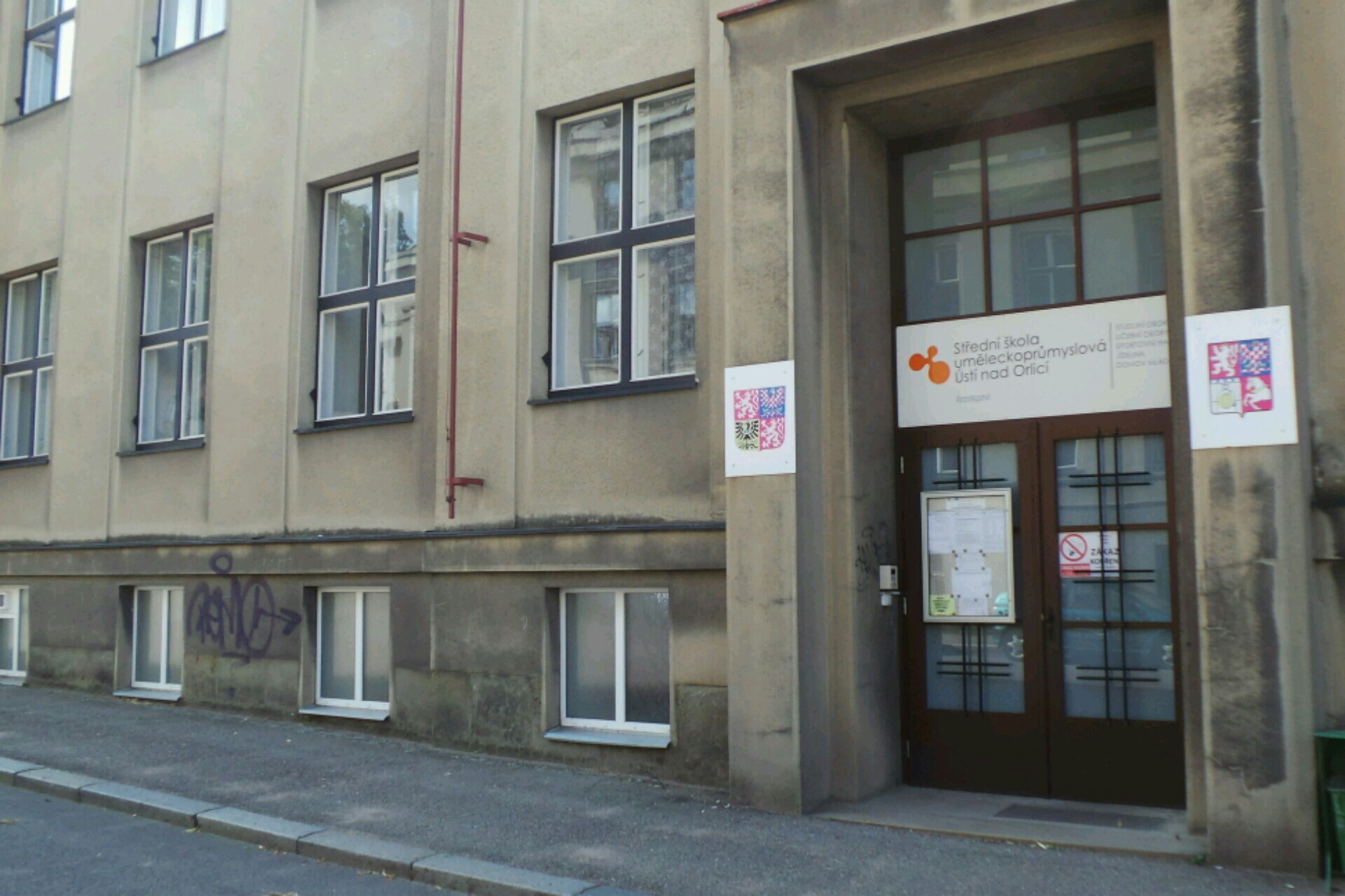 Střední škola uměleckopůmyslová Ústí nad Orlicí - domov mládeže