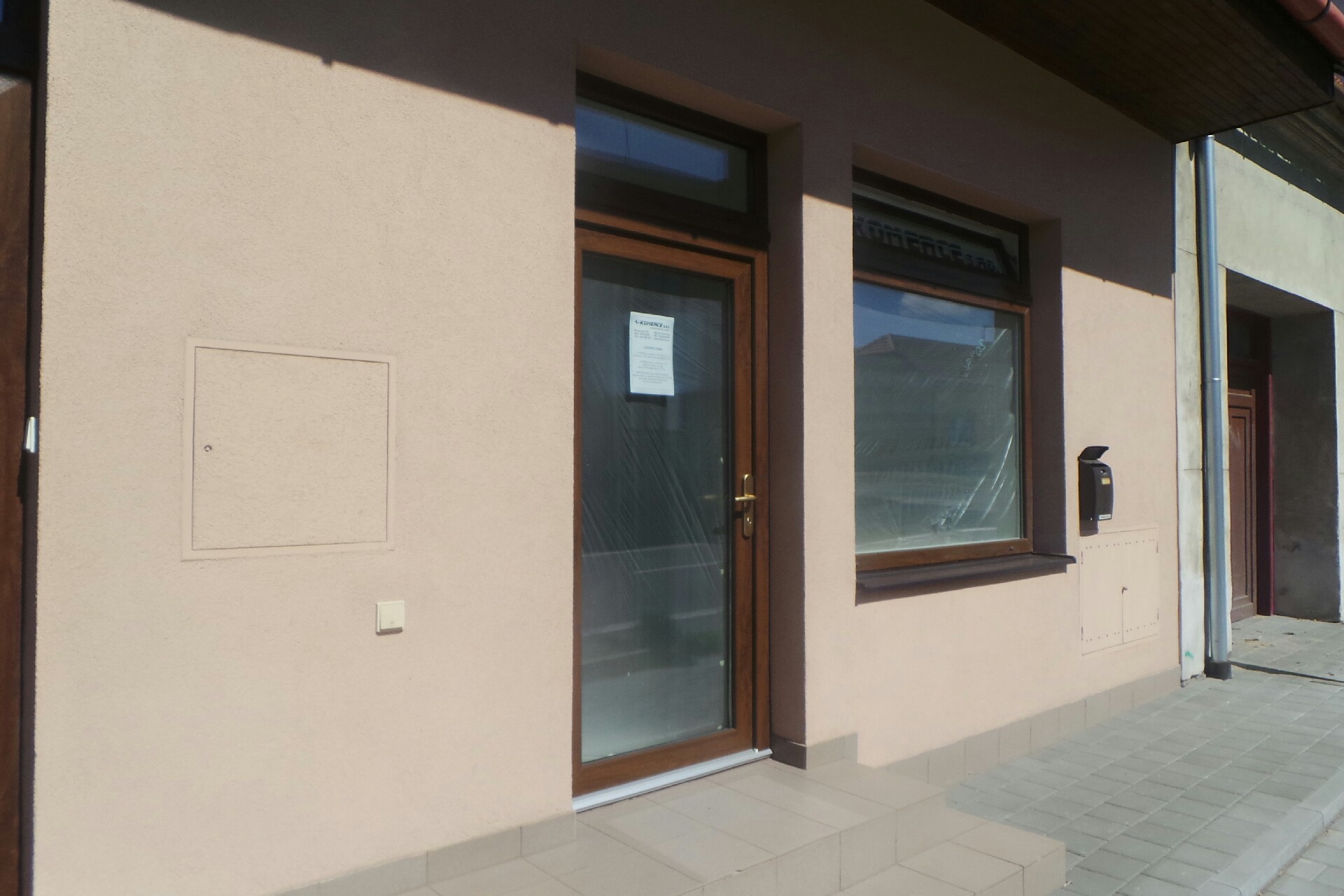 Technická chemie - A-KOMERCE, s.r.o.