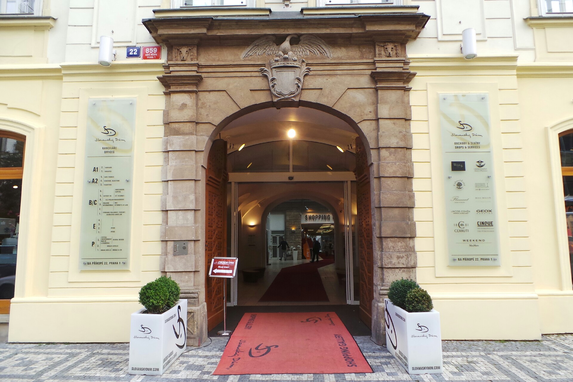 MUDr. Věra Sekyrová Terzijská