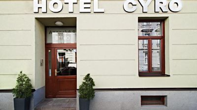 Hotel Cyro Ubytovani Hotel Rezervace Mapy Cz