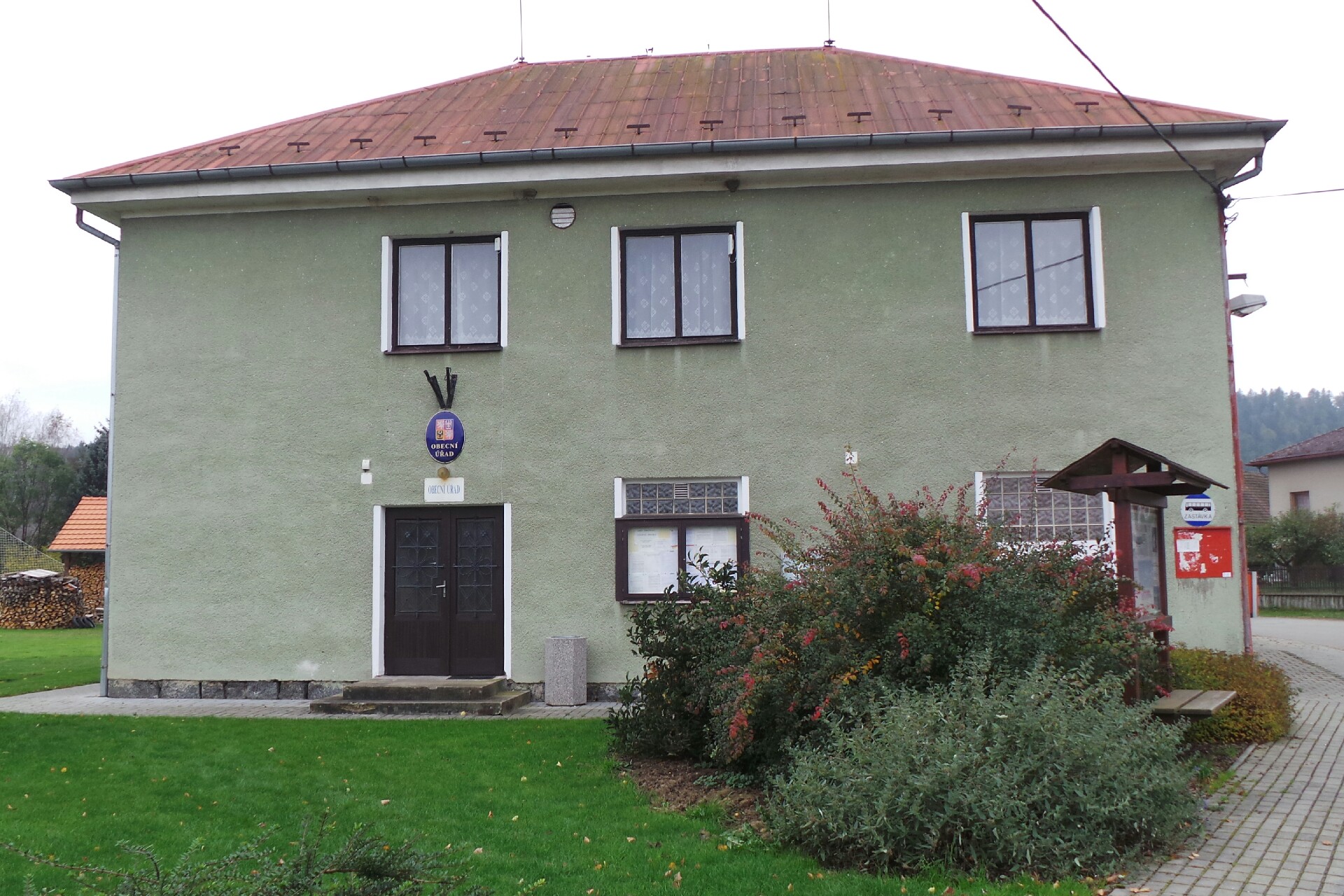 Obecní knihovna Chrášťany