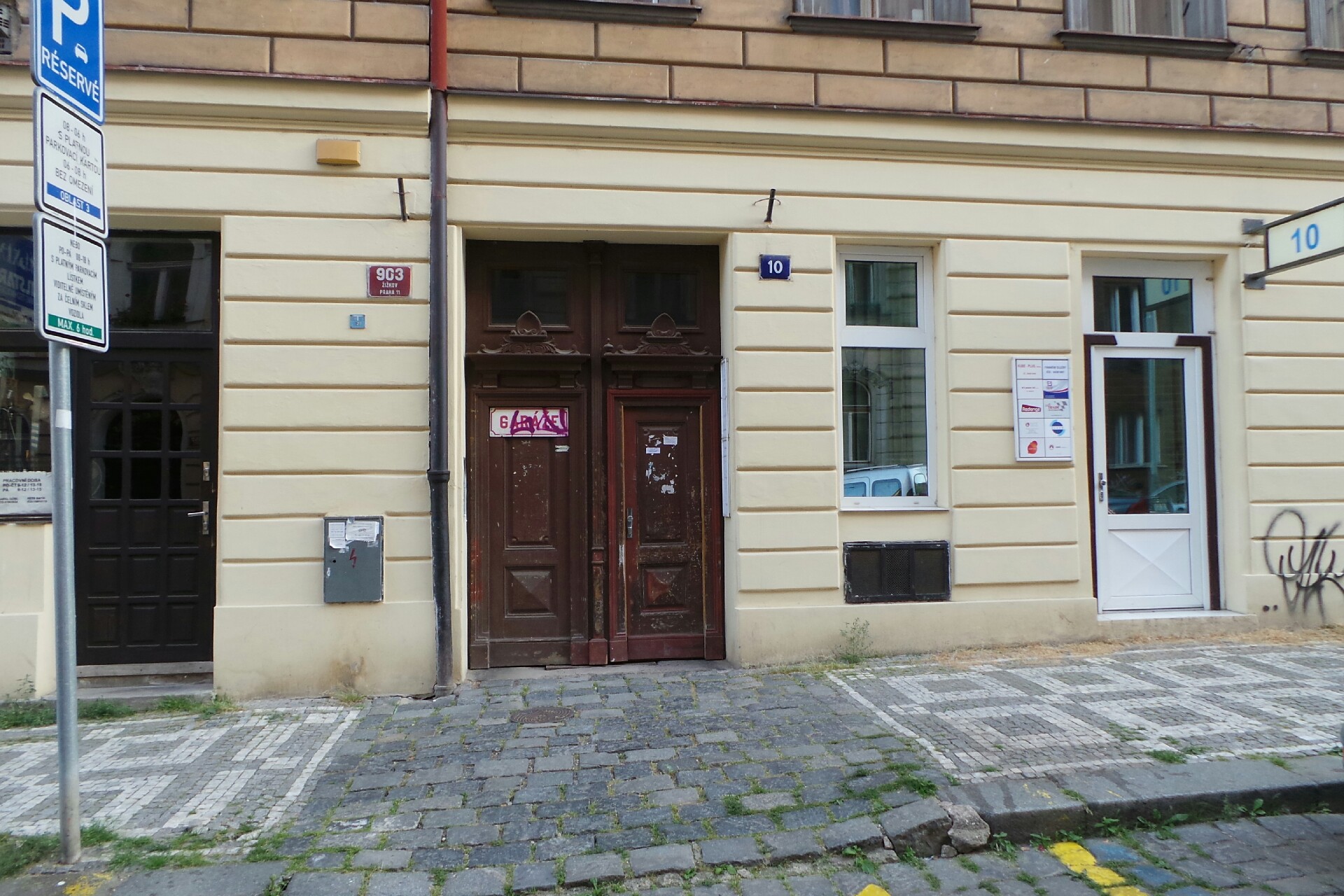 REDENGE solutions, s.r.o.