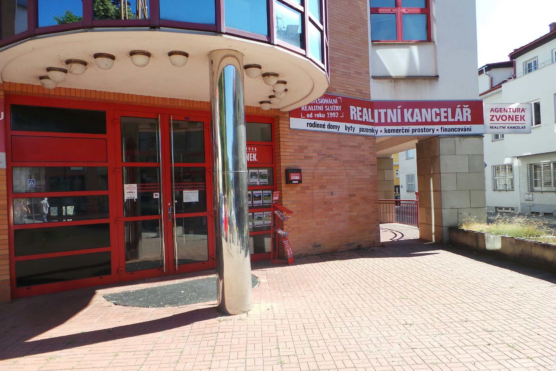 Nehtová modeláž Dana Krystyníková