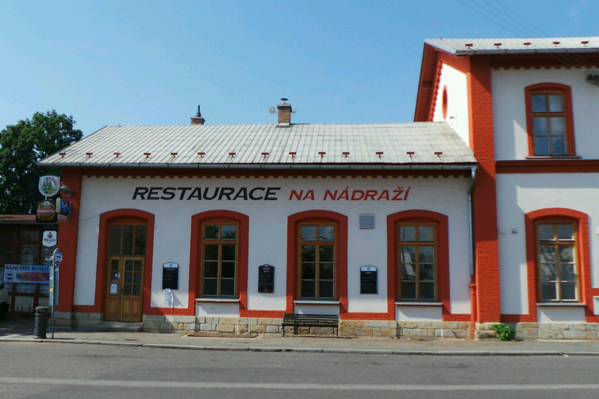 Nádražní restaurace U Paragána