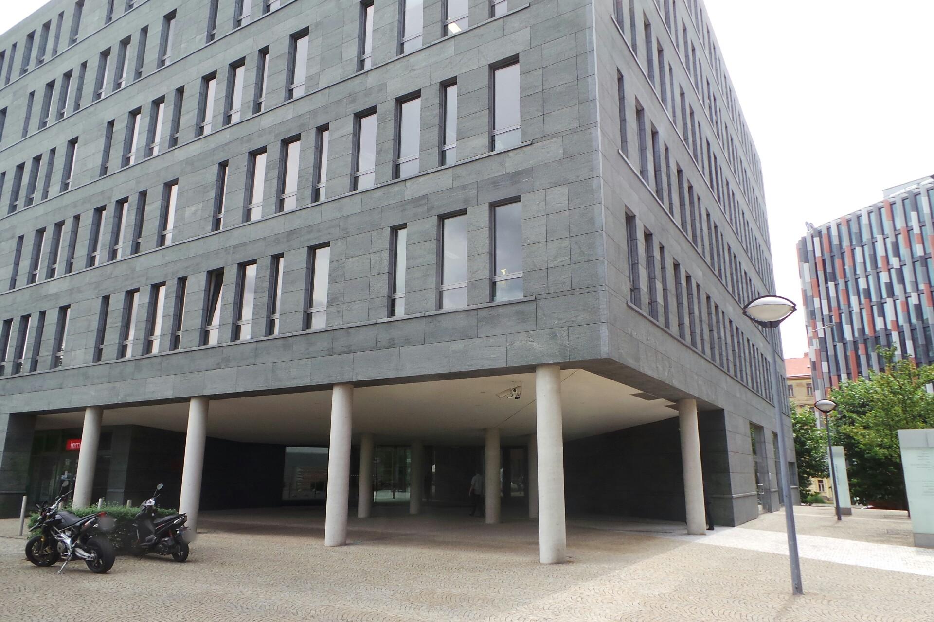 Mgr. Tomáš Babáček, LL.M., advokát