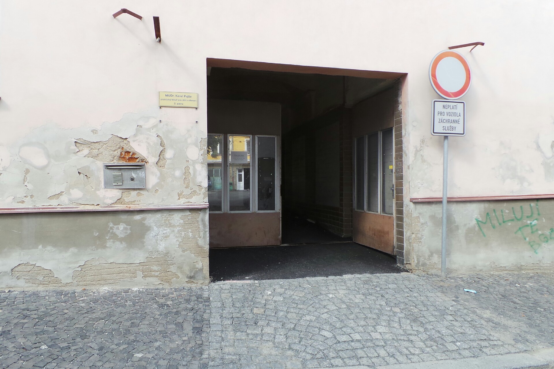 Zdravotnická záchranná služba Sedlčany