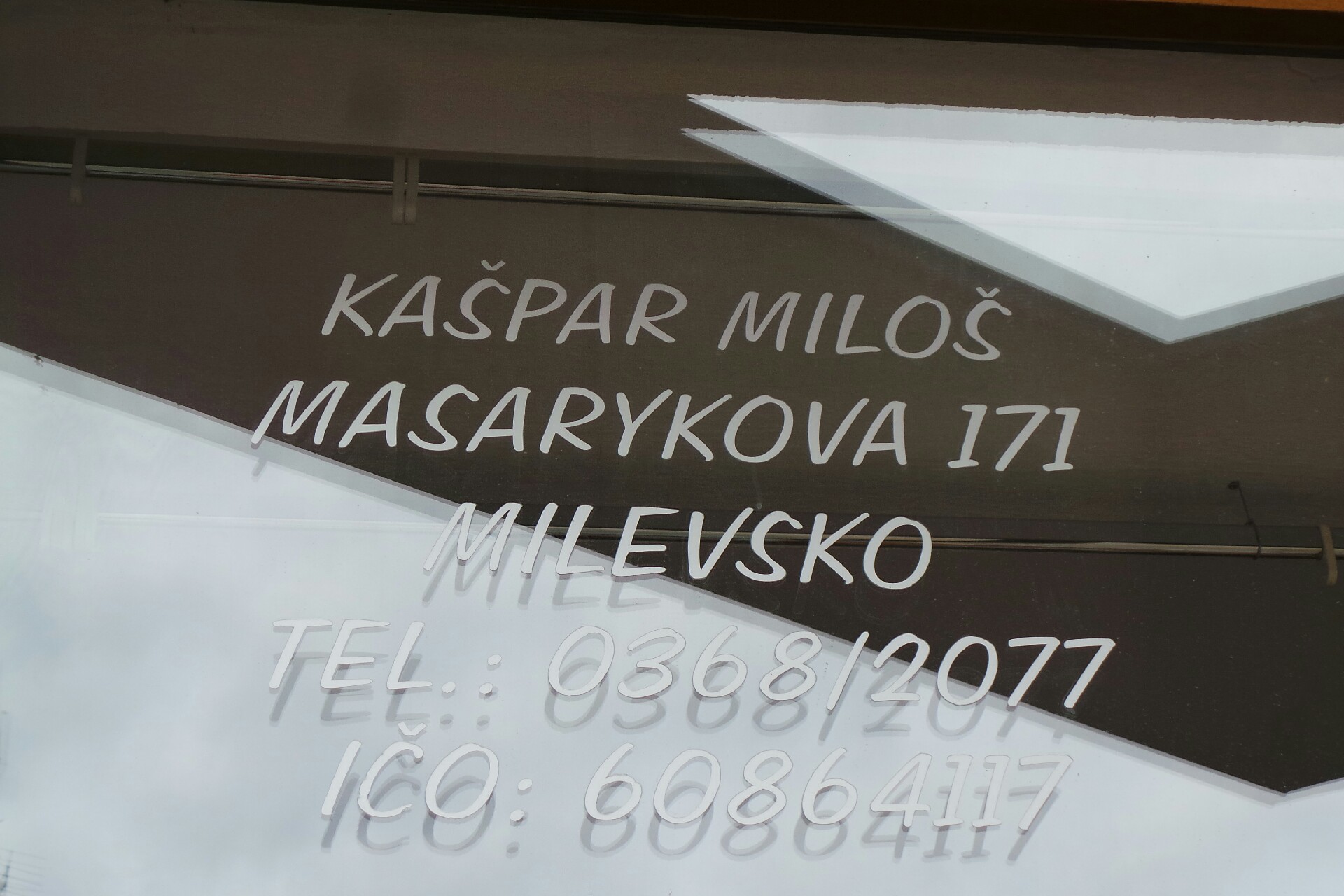 Miloš Kašpar - Nábytek foto 2