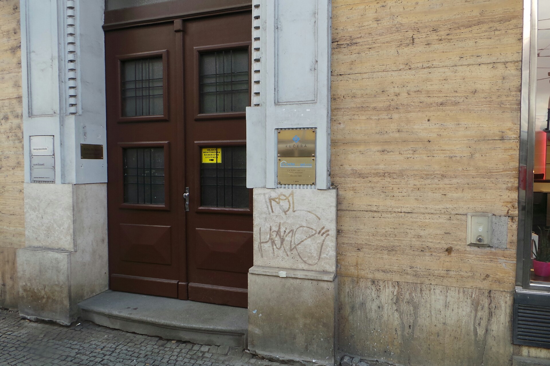 Mgr. Dita Bustová, advokátka foto 1