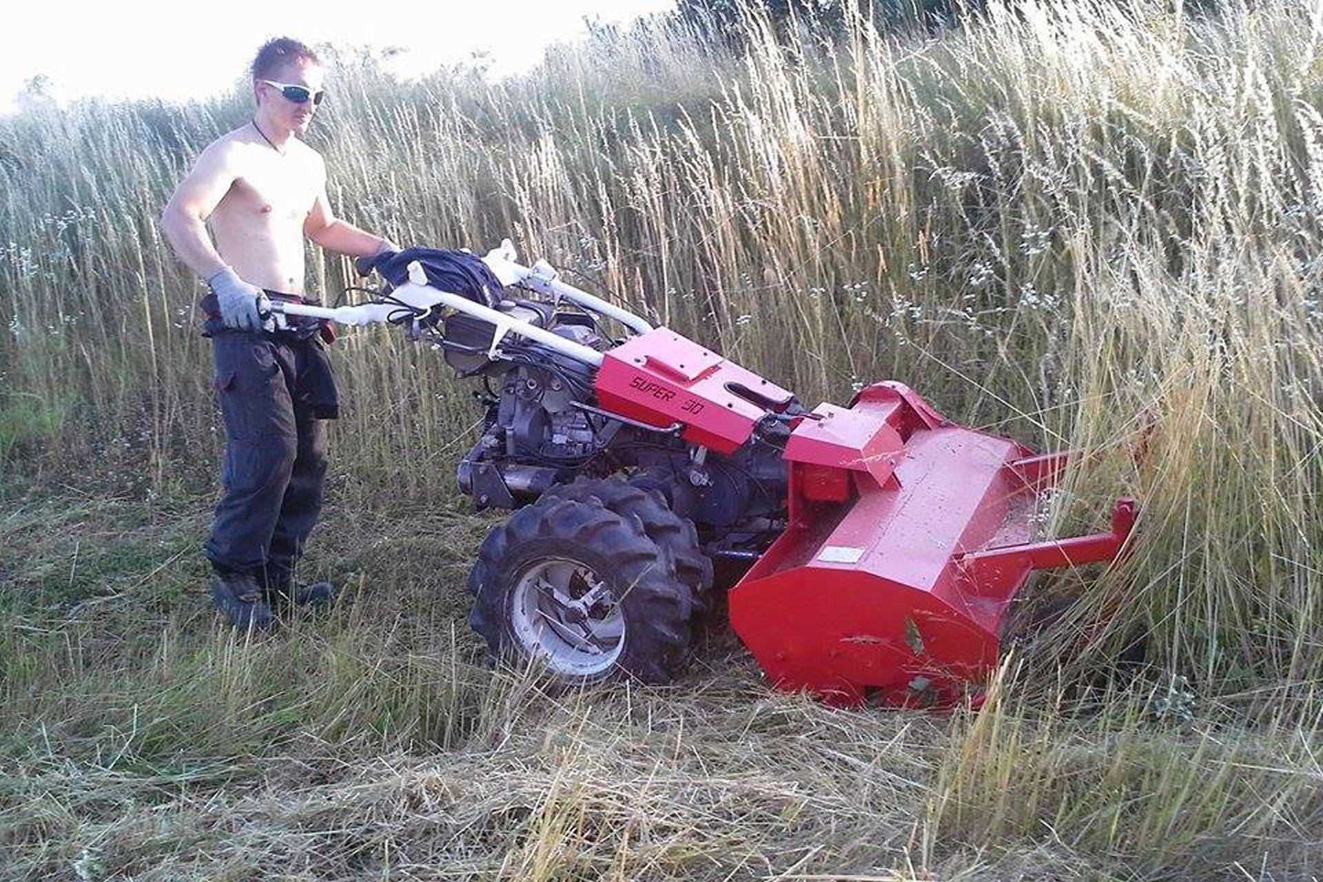 Sečení a mulčování Honzek